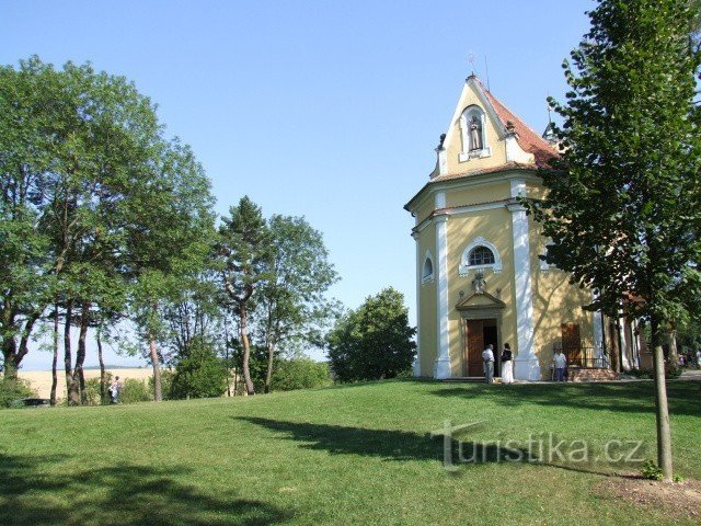 Kirche St. Antonina