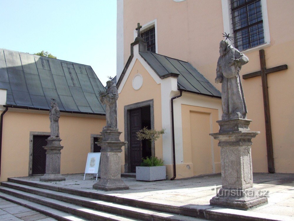 Nhà thờ St. Antonina