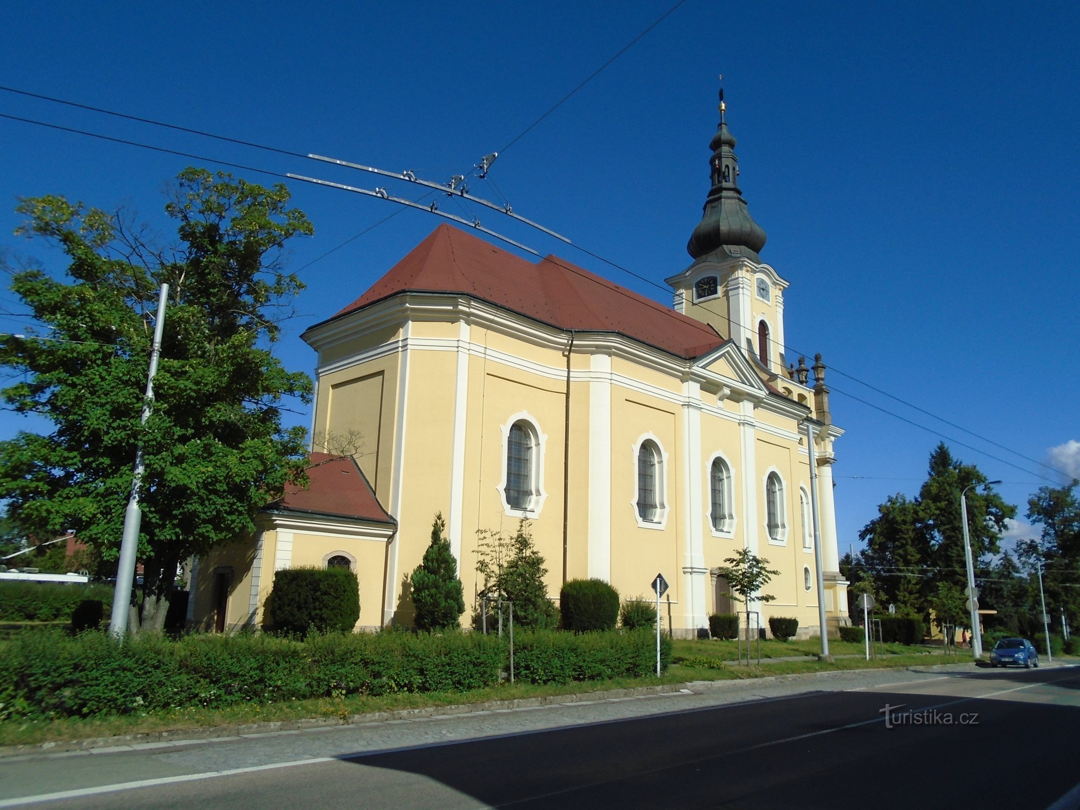 Pyhän kirkko Antonína, Hradec Králové, 1.7.2018. heinäkuuta XNUMX)