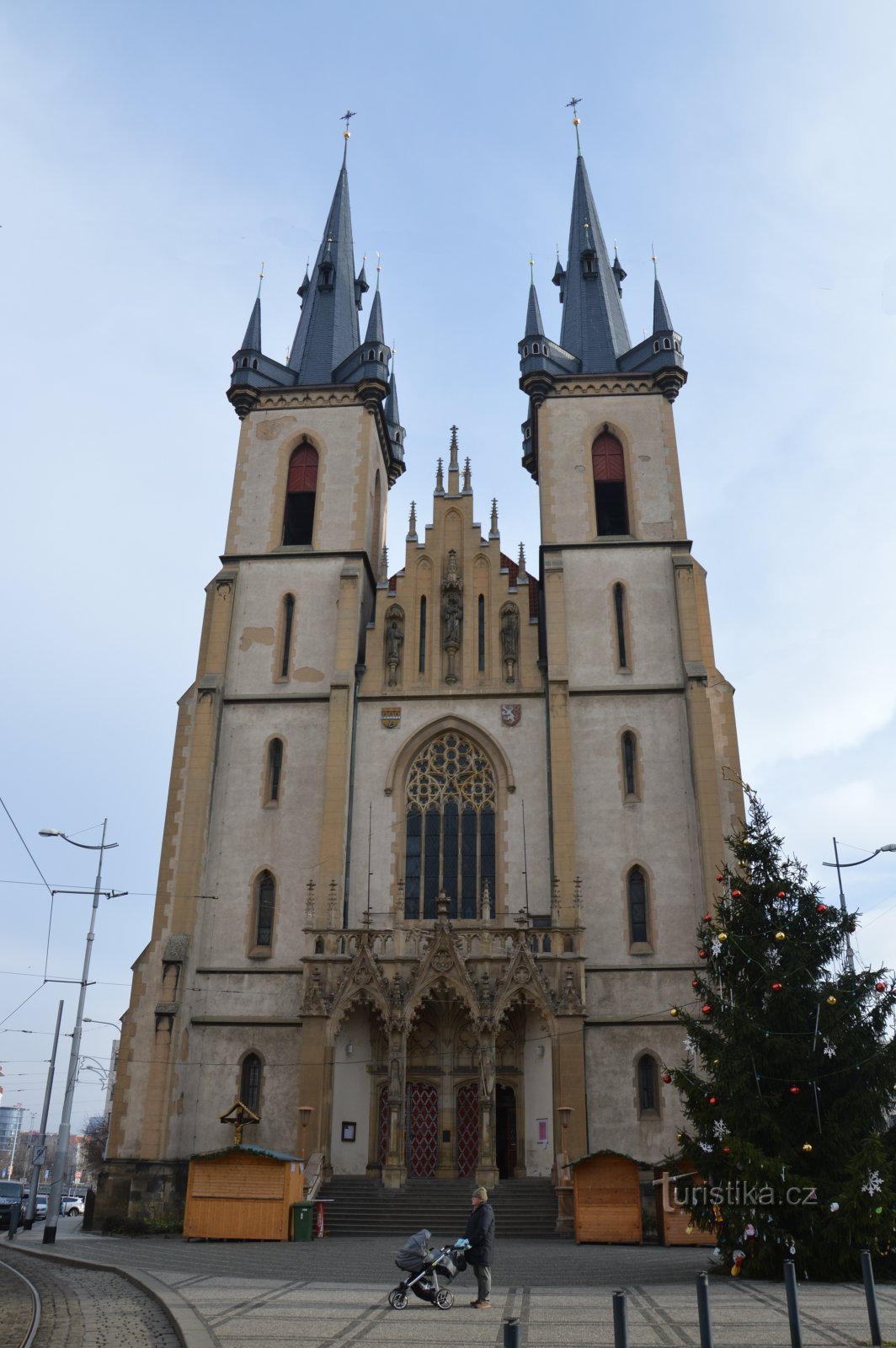 Pyhän kirkko Antonín Paduánský