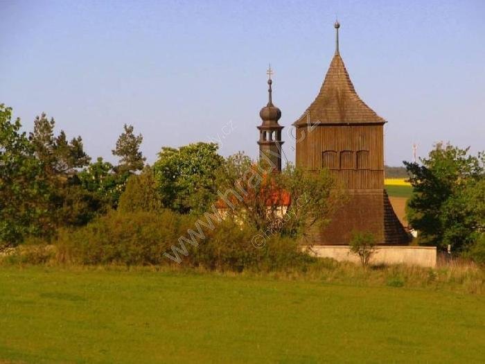 kostel sv. apoštolů  Petra a Pavla