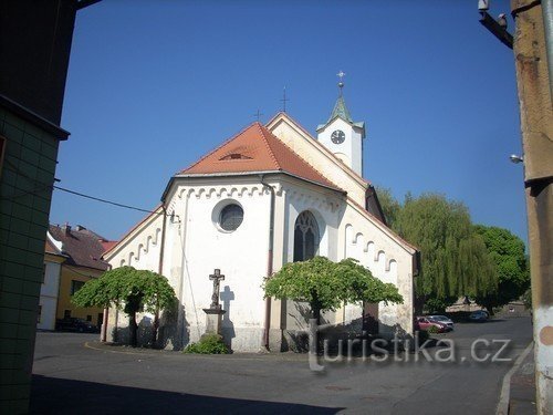 Iglesia de Santa Bárbara en Hrob