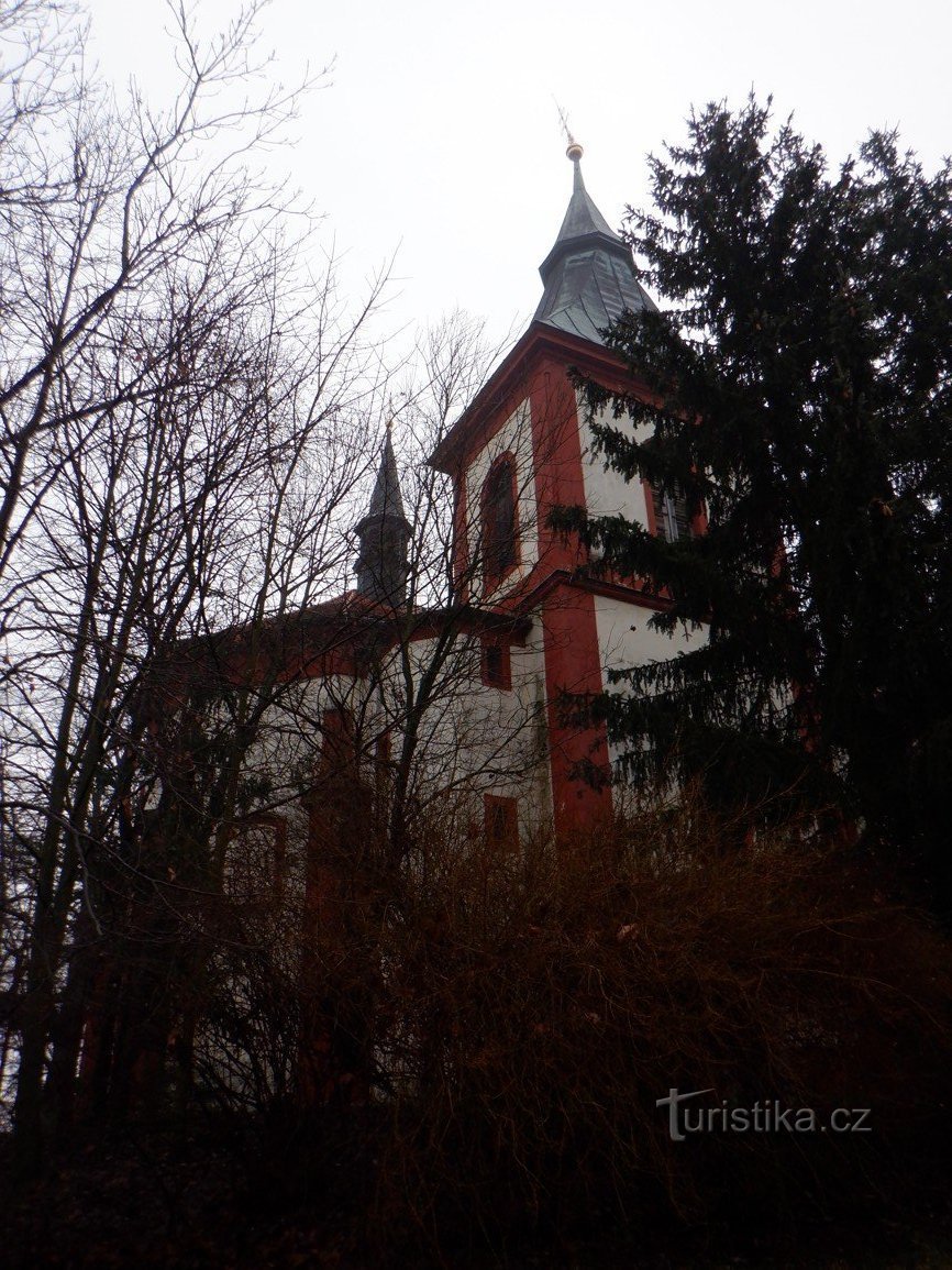 Kirken St. Bartholomew og Jomfru Marias himmelfart i Doksy