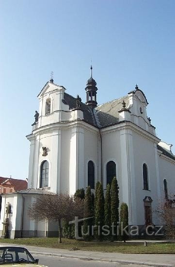 Kostel sv.Františka Serafinského