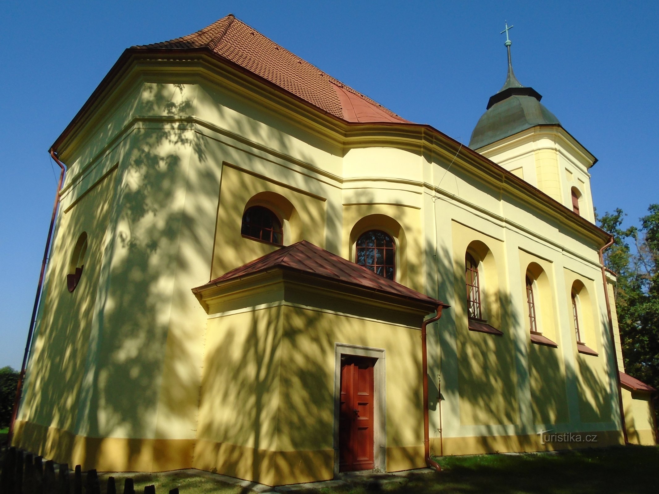 Église de St. Gotharda (Haut Chvojno)