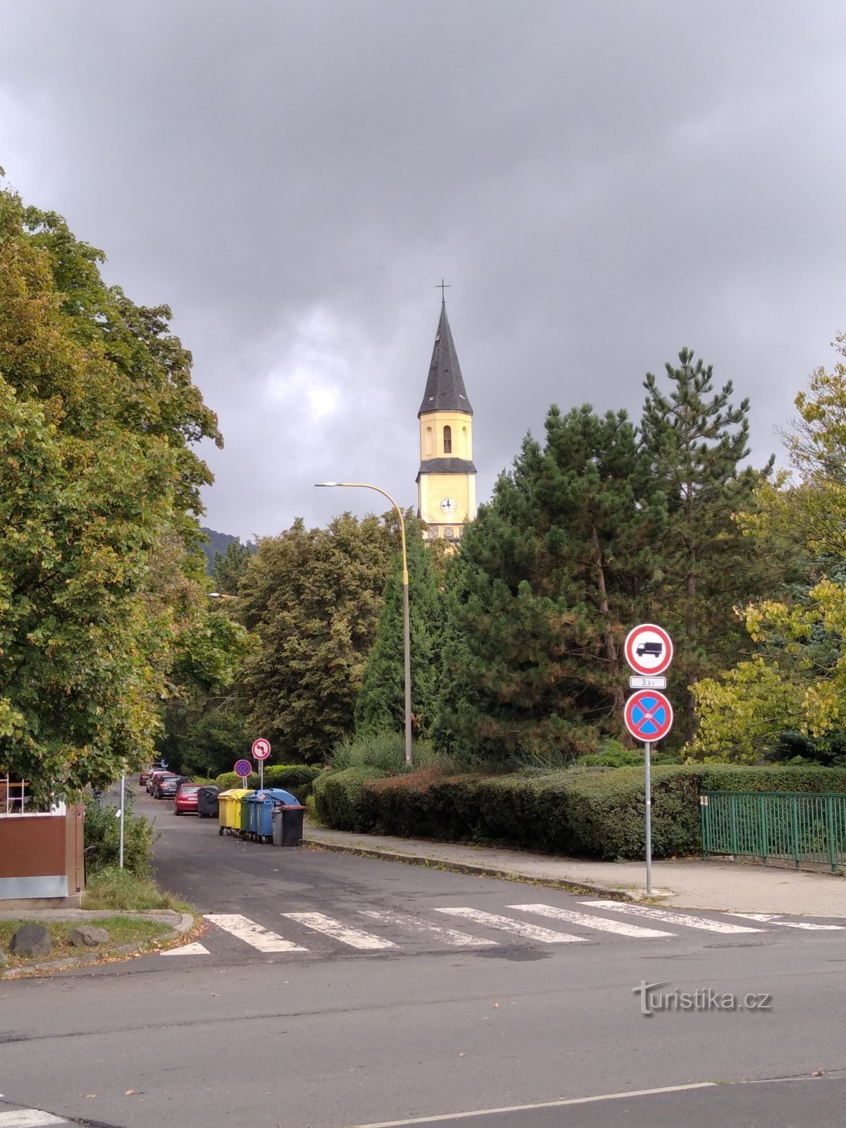 Kostel sv. Havla od autob. zastávky