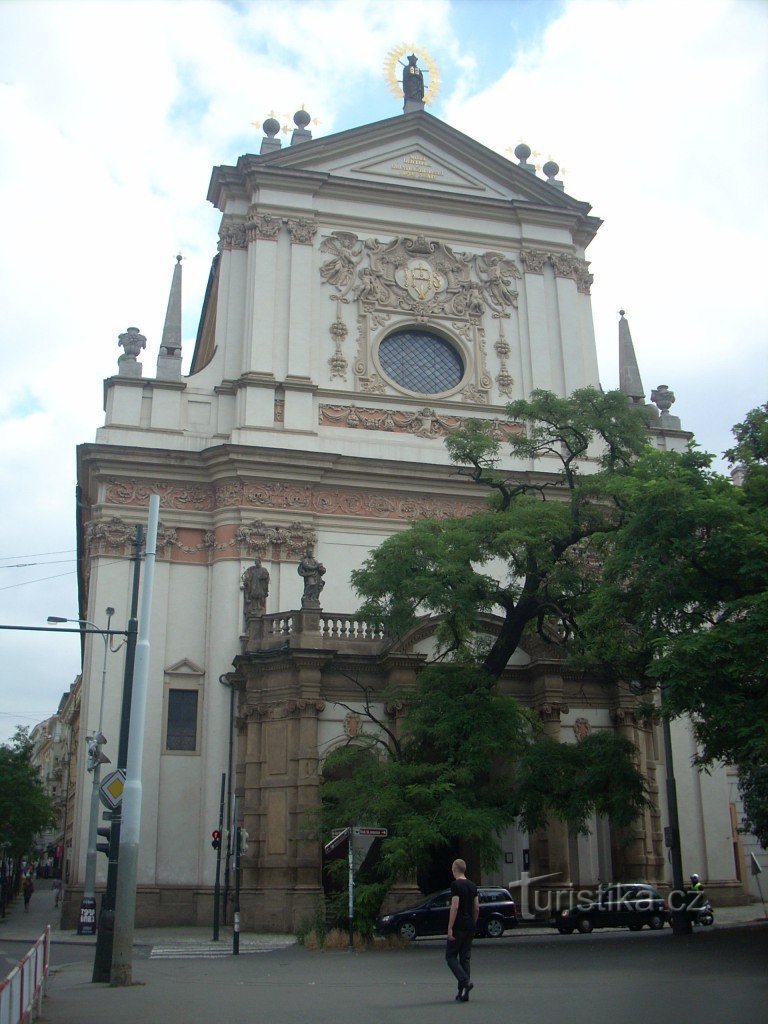 kostel sv.Ignáce na Karlově náměstí