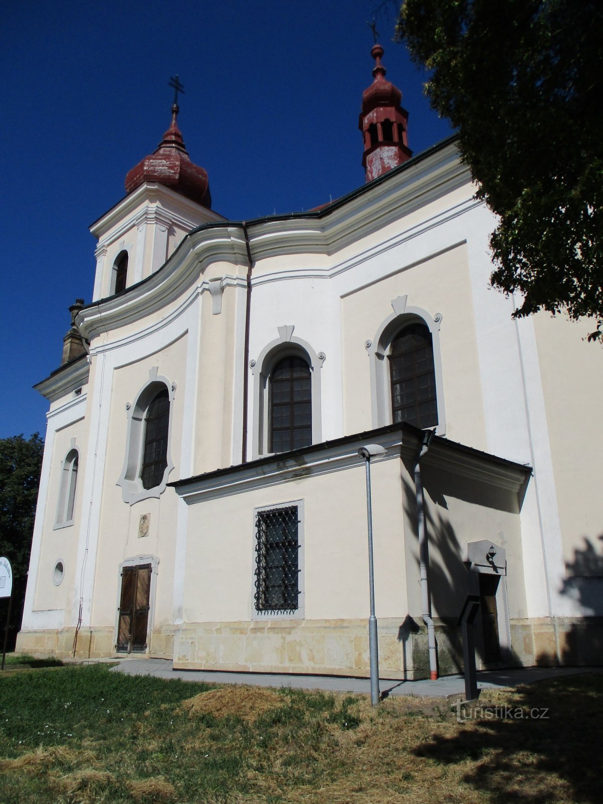 Kyrkan St. Jakob den äldre, apostel (Metličany)