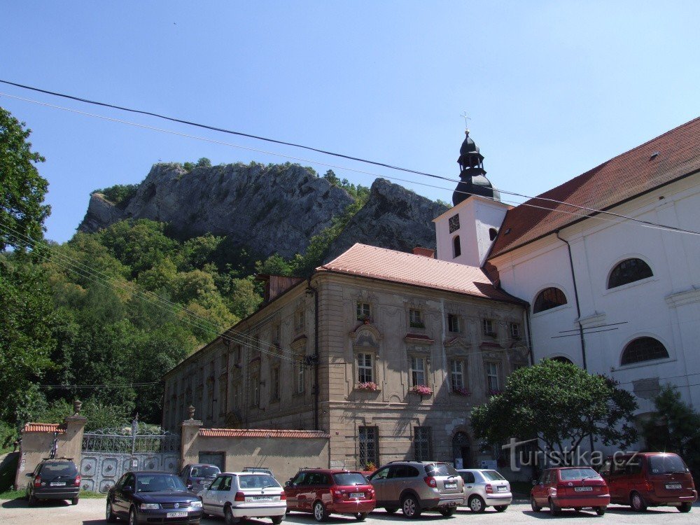 Kostel sv. Jana Křtitele