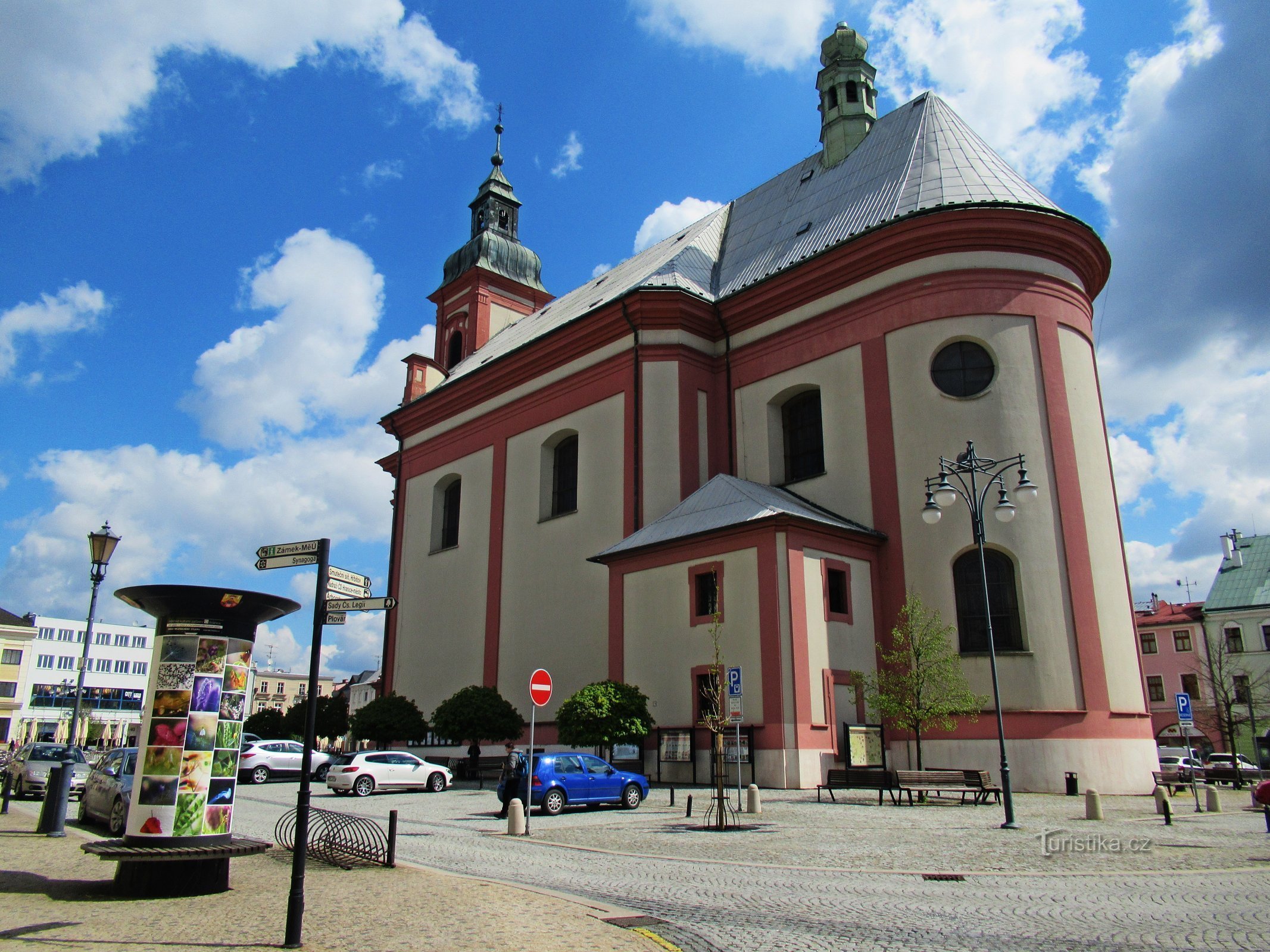 Kirche St. Johannes der Täufer