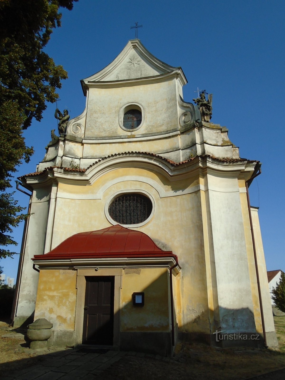 Kyrkan St. Johannes Döparen (Holohlavy, 27.8.2018-XNUMX-XNUMX)