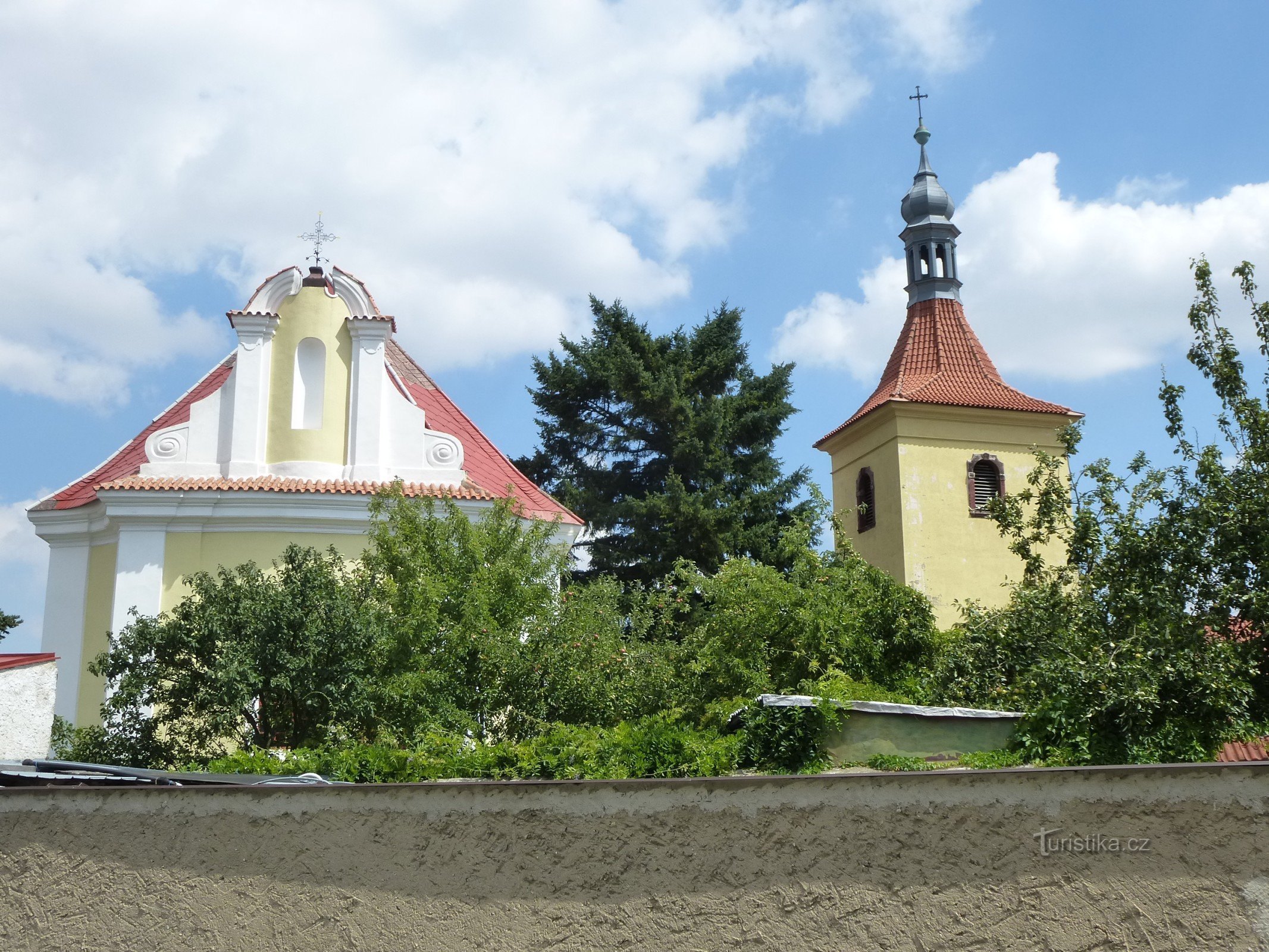 kirken St. Johannes Døberen i Kostelec nad Černými lesy