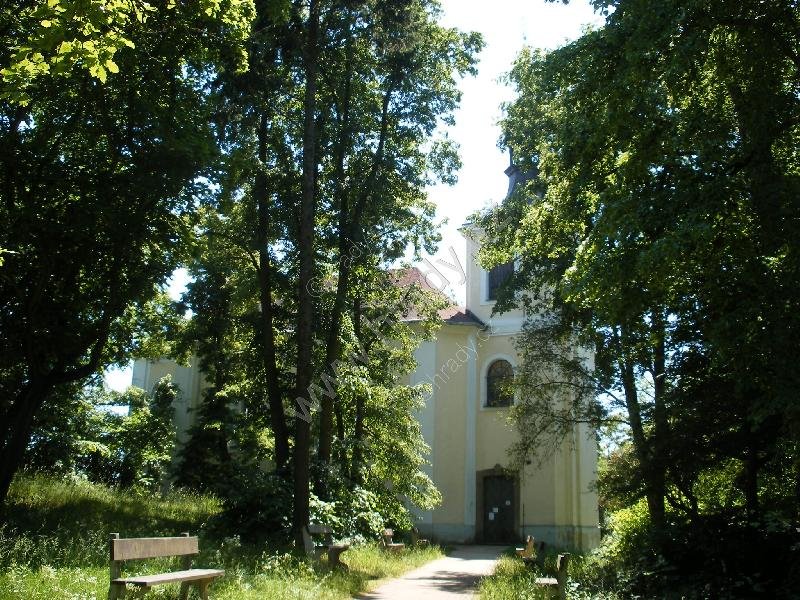 kostel sv. Jana Nepomuckého