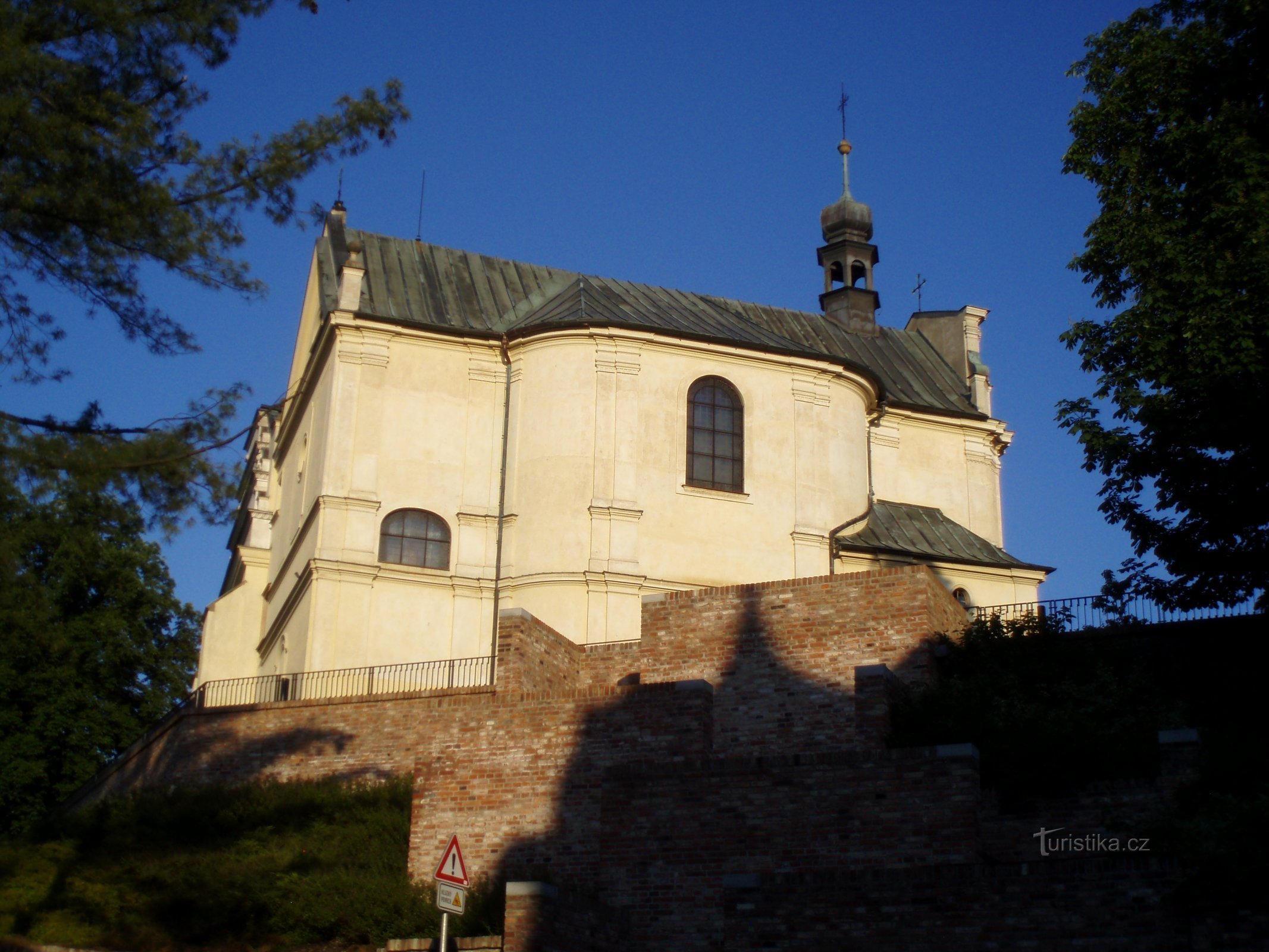 圣教堂Nepomuck 的约翰（Hradec Králové，30.5.2011 年 XNUMX 月 XNUMX 日）