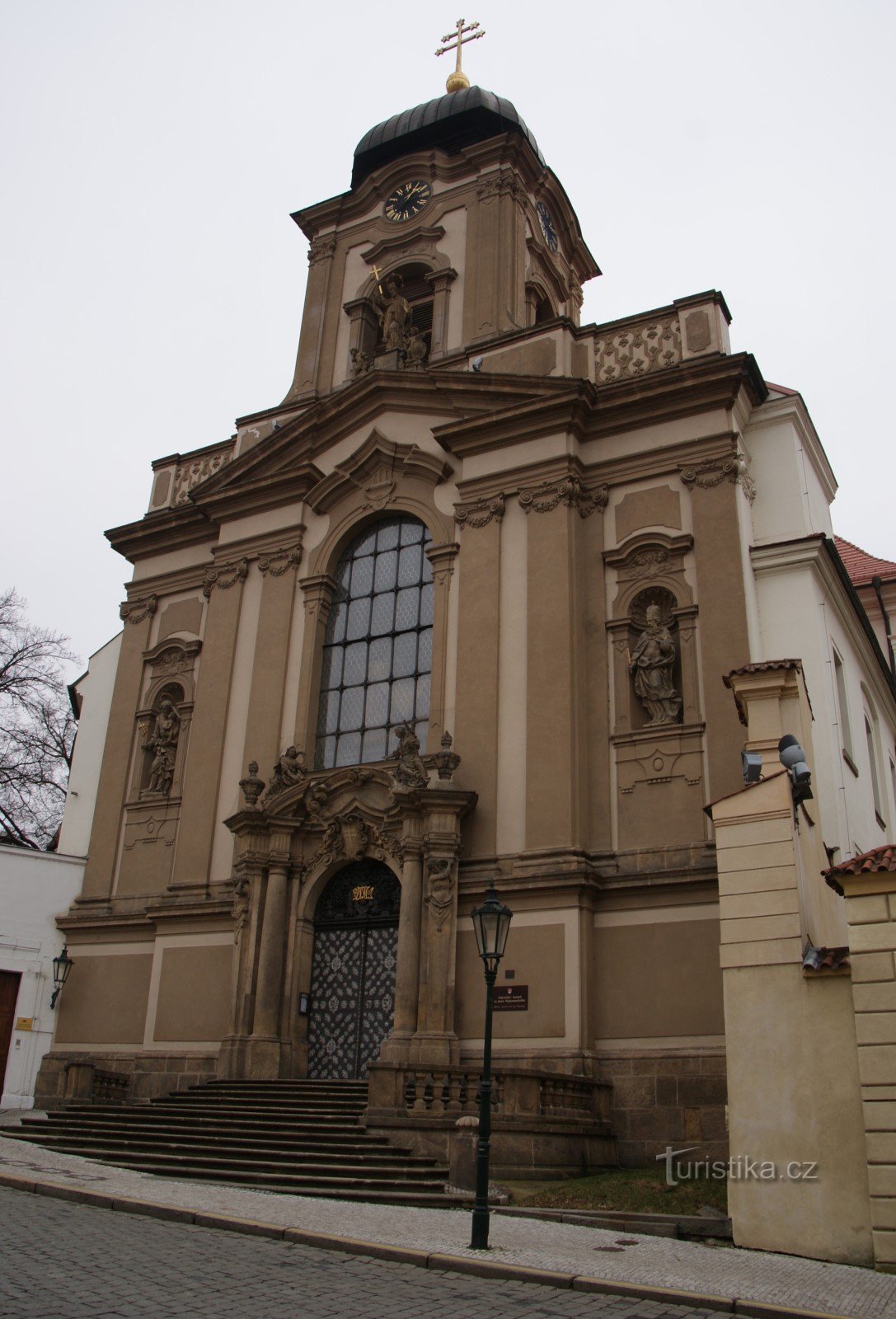 kyrkan St. Jan Nepomucký i Hradčany