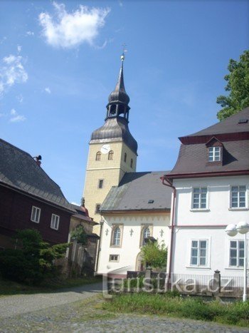 St.-Georgs-Kirche in Chřibská