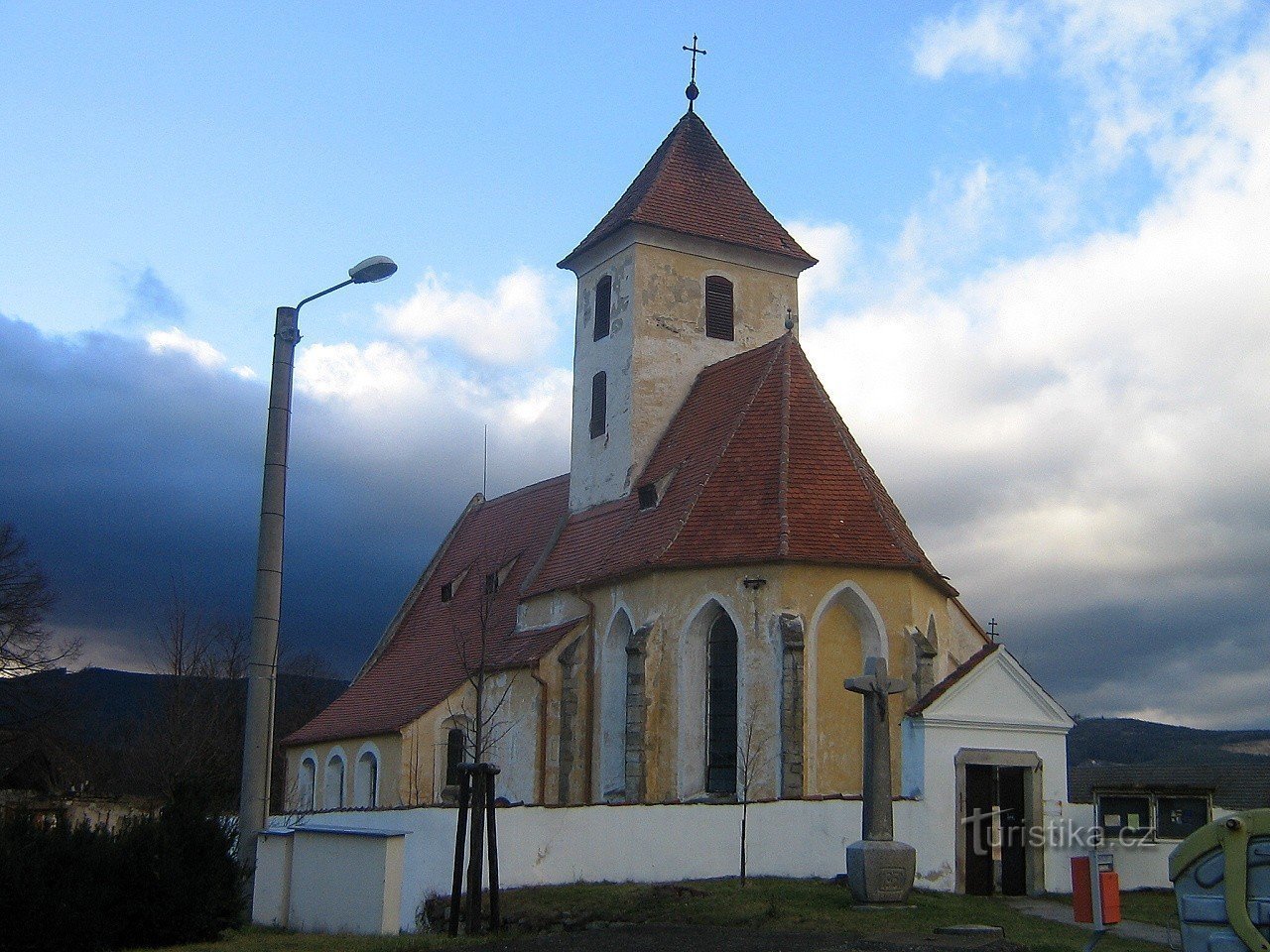 Kerk van St. Maria Magdalena uit het zuidoosten