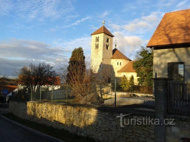 kirken St. Maria Magdalena i Přední Kopanín