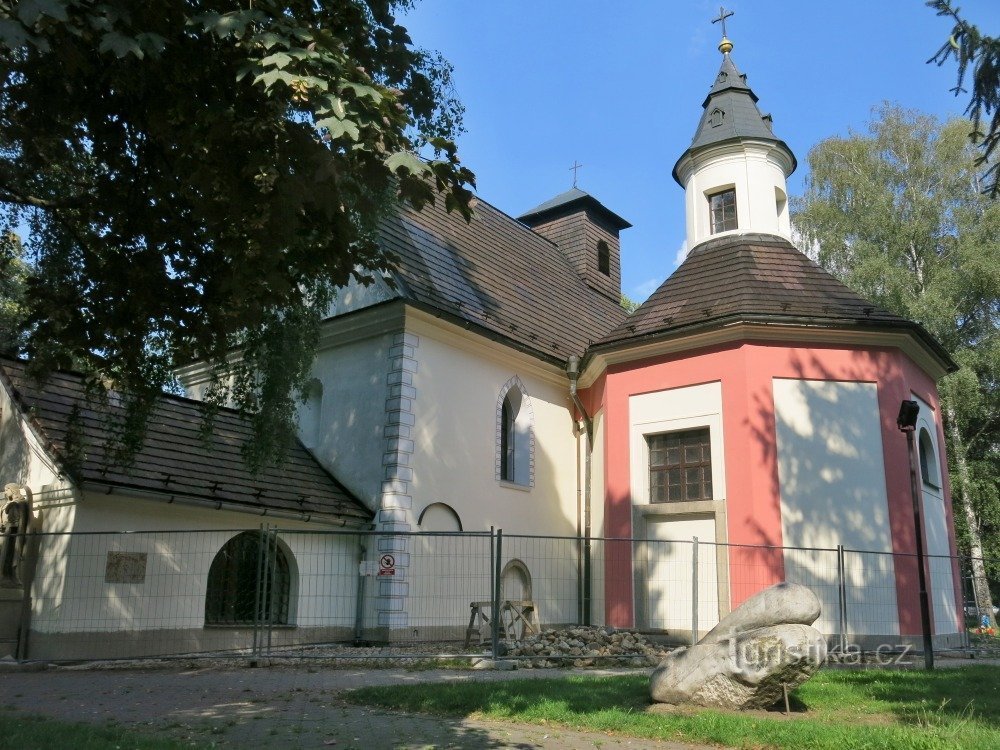 nhà thờ st. Marko ở Soběslav - phần tây nam