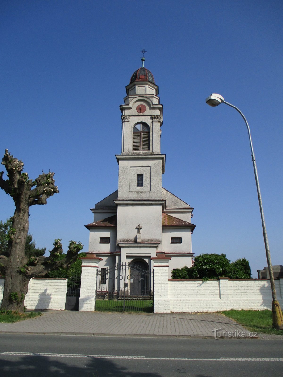 kirken St. Nicholas, biskop (Podůlšany)