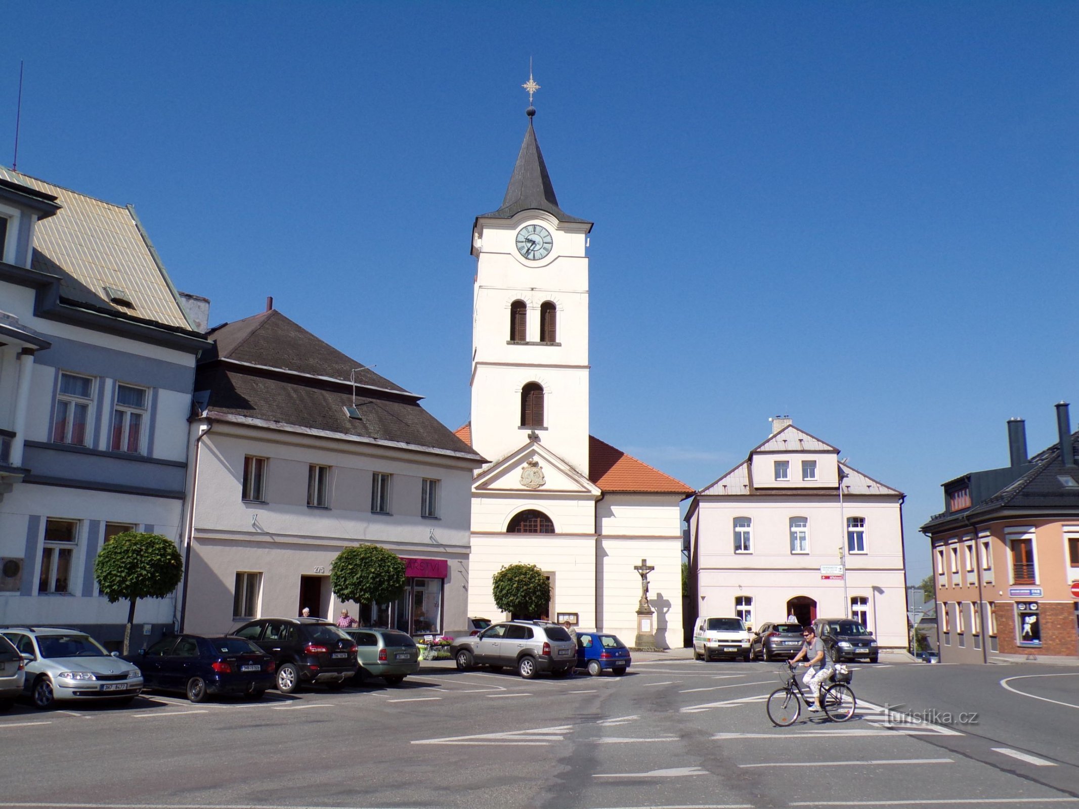 Igreja de S. Nicholas (Týniště nad Orlicí, 7.6.2021 de junho de XNUMX)