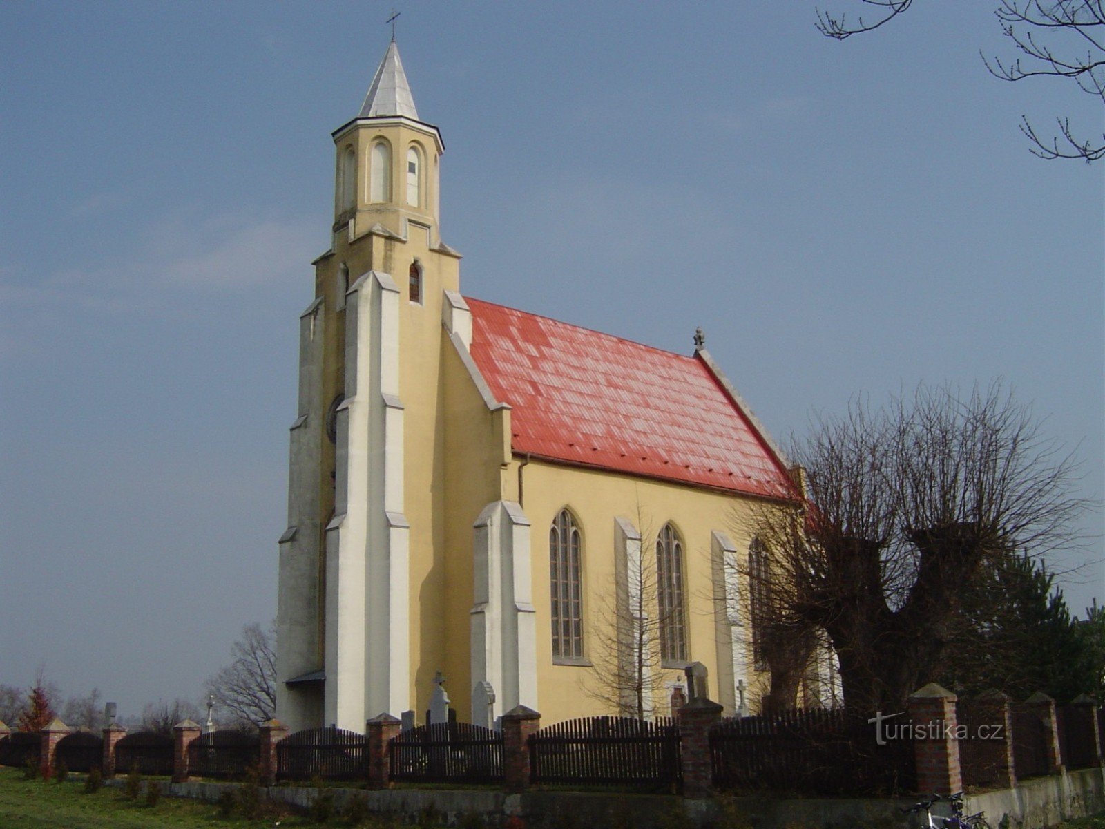 Église Saint-André de Slezské Pavlovice