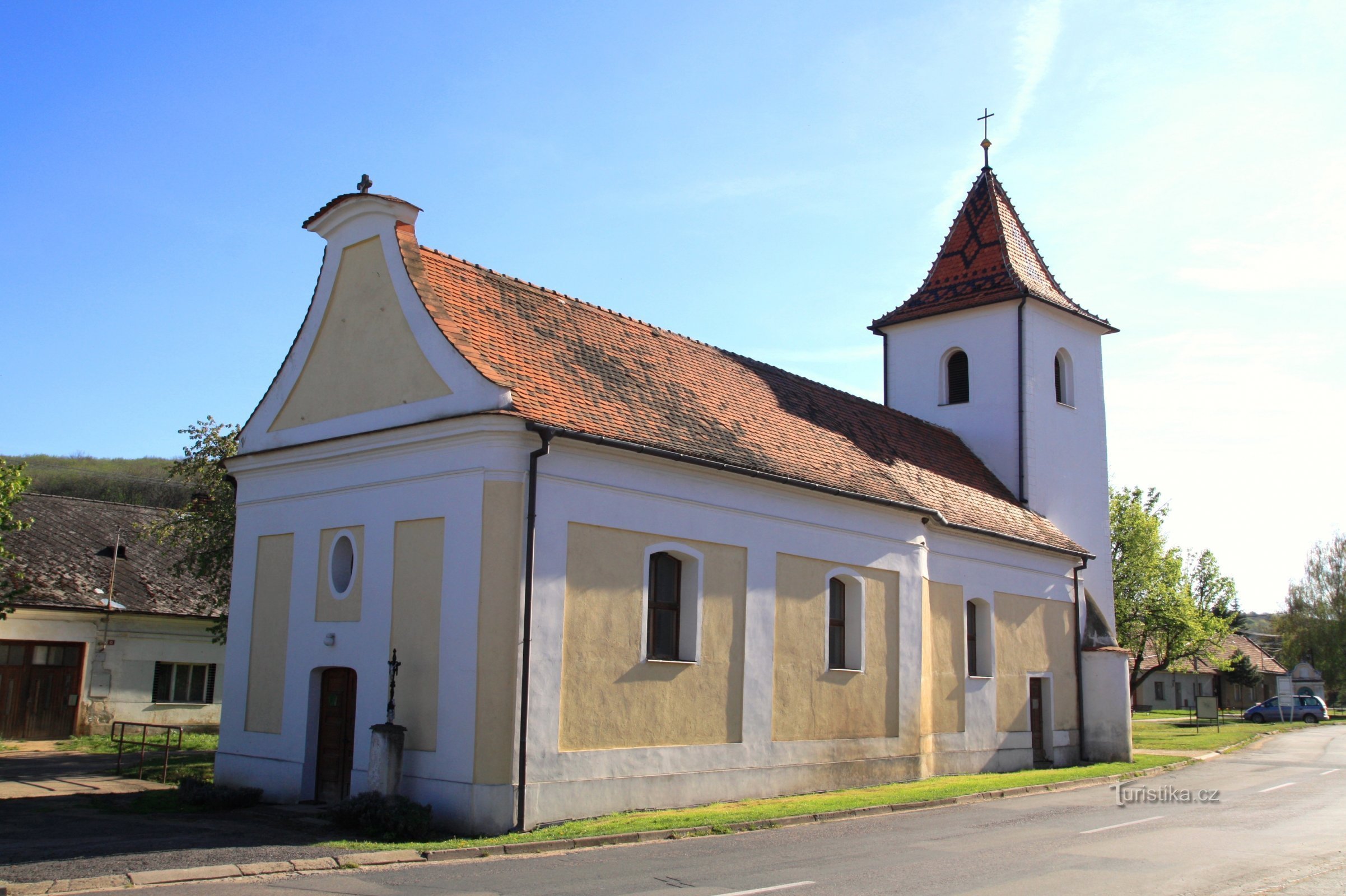 Kostel sv. Osvalda na návsi