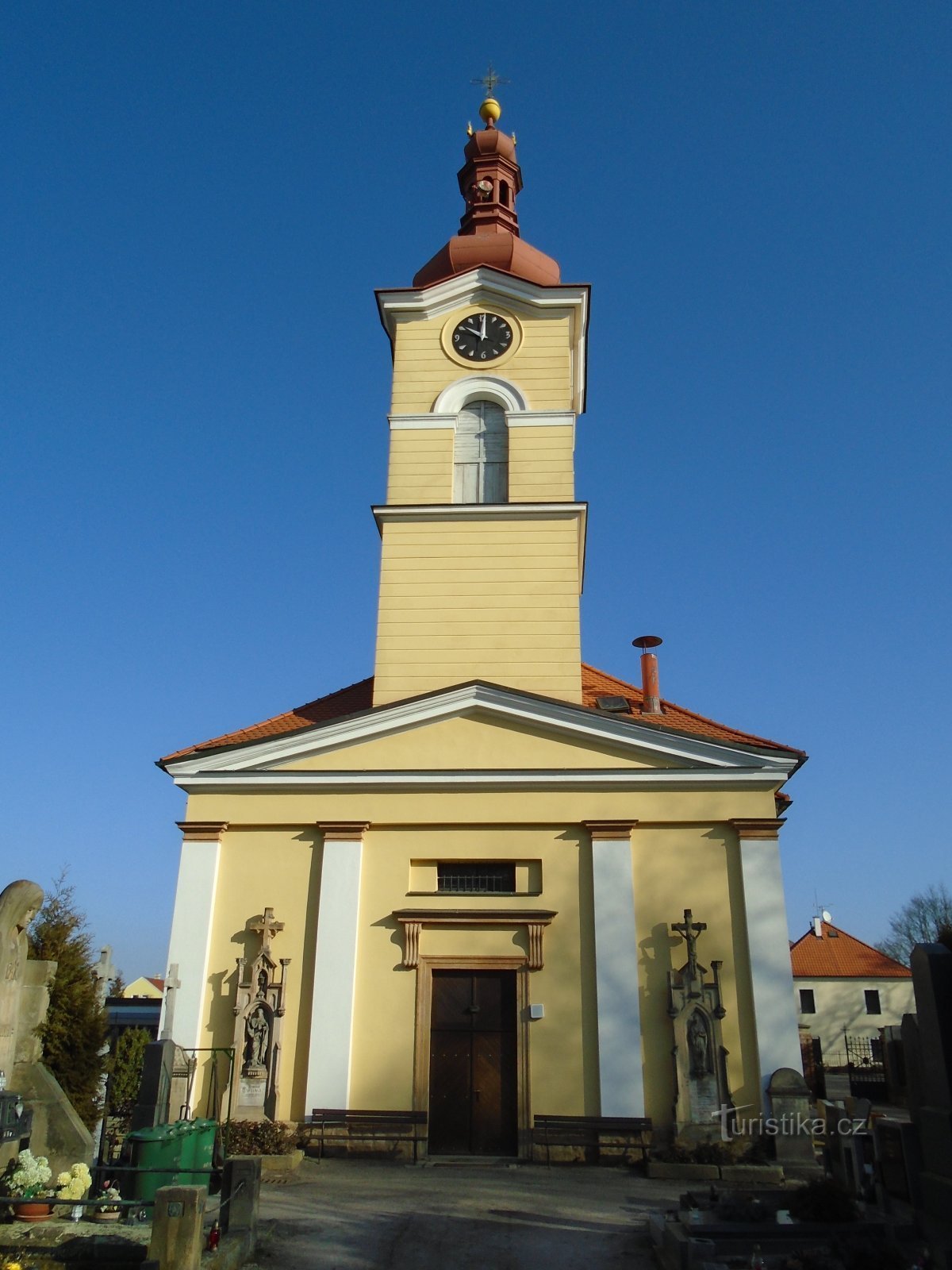 Nhà thờ St. Paul the Apostle ở Pouchov (Hradec Králové)