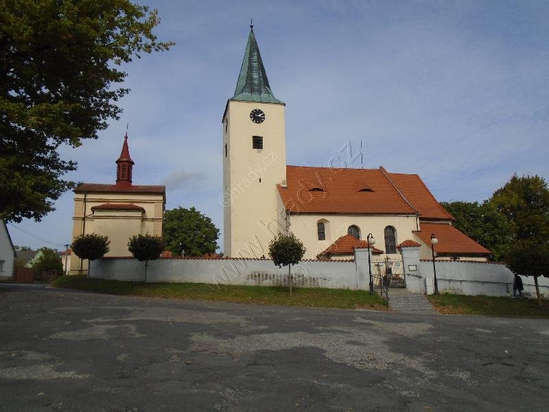 kostel sv. Petra a Pavla