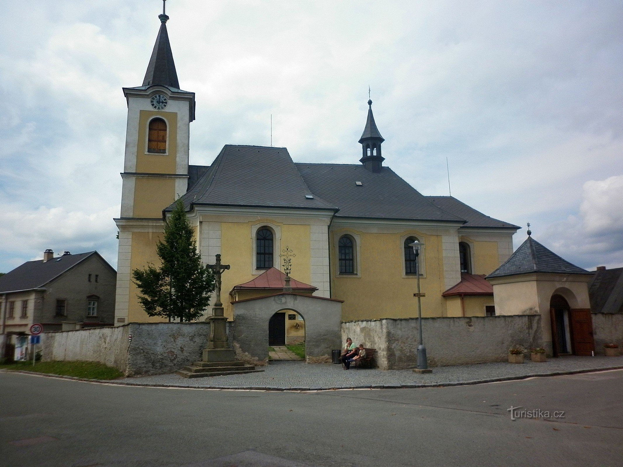 Iglesia de San Pedro y Pablo