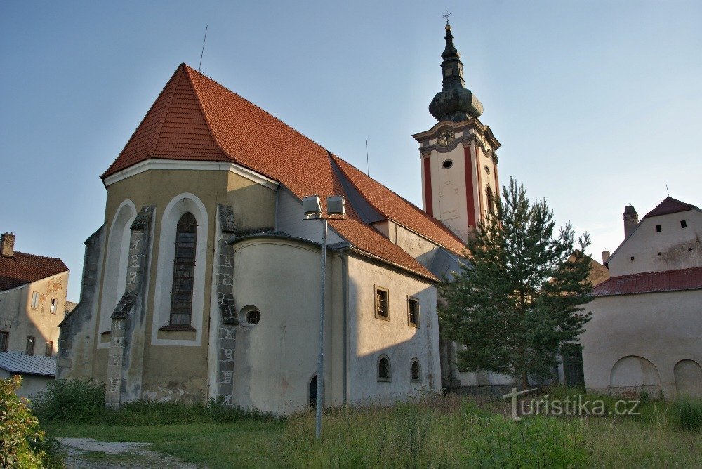 kostel sv. Petra a Pavla