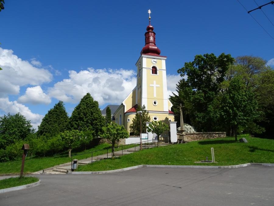 kostel sv. Petra a Pavla