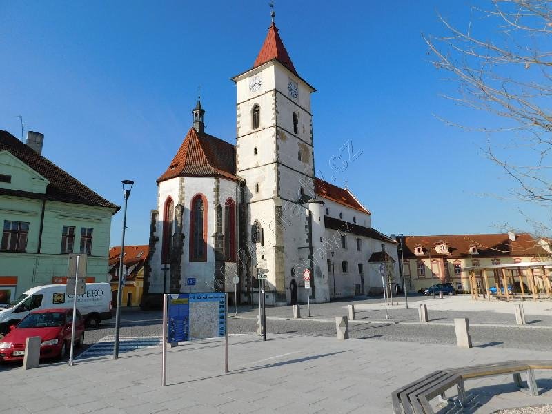 kostel sv. Petra a Pavla