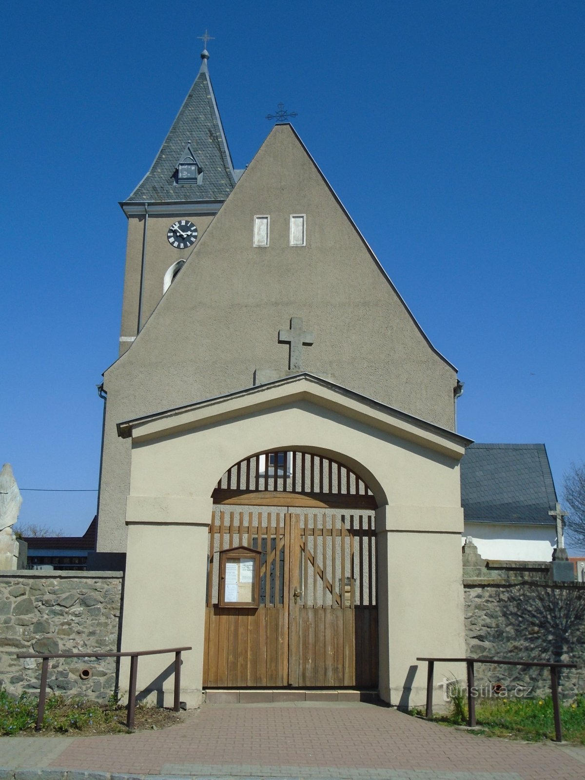kirken St. Peter og Paul (Dříteč)