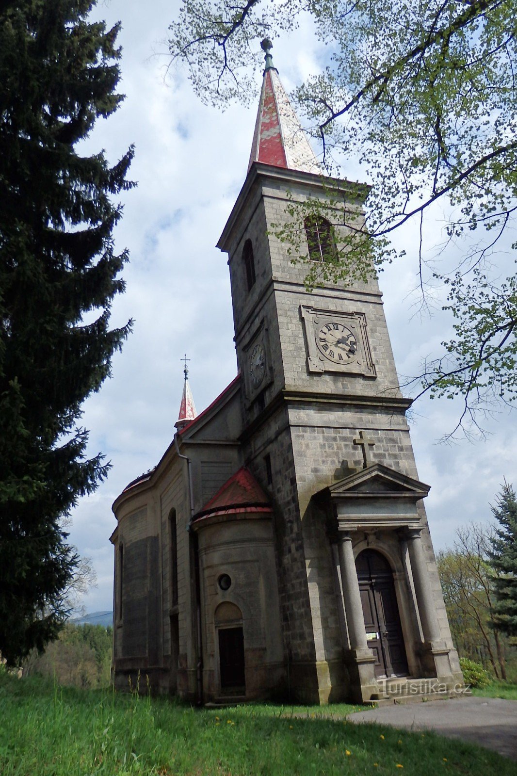 IGLESIA DE ST. PEDRO Y PAVLA-TANVALD