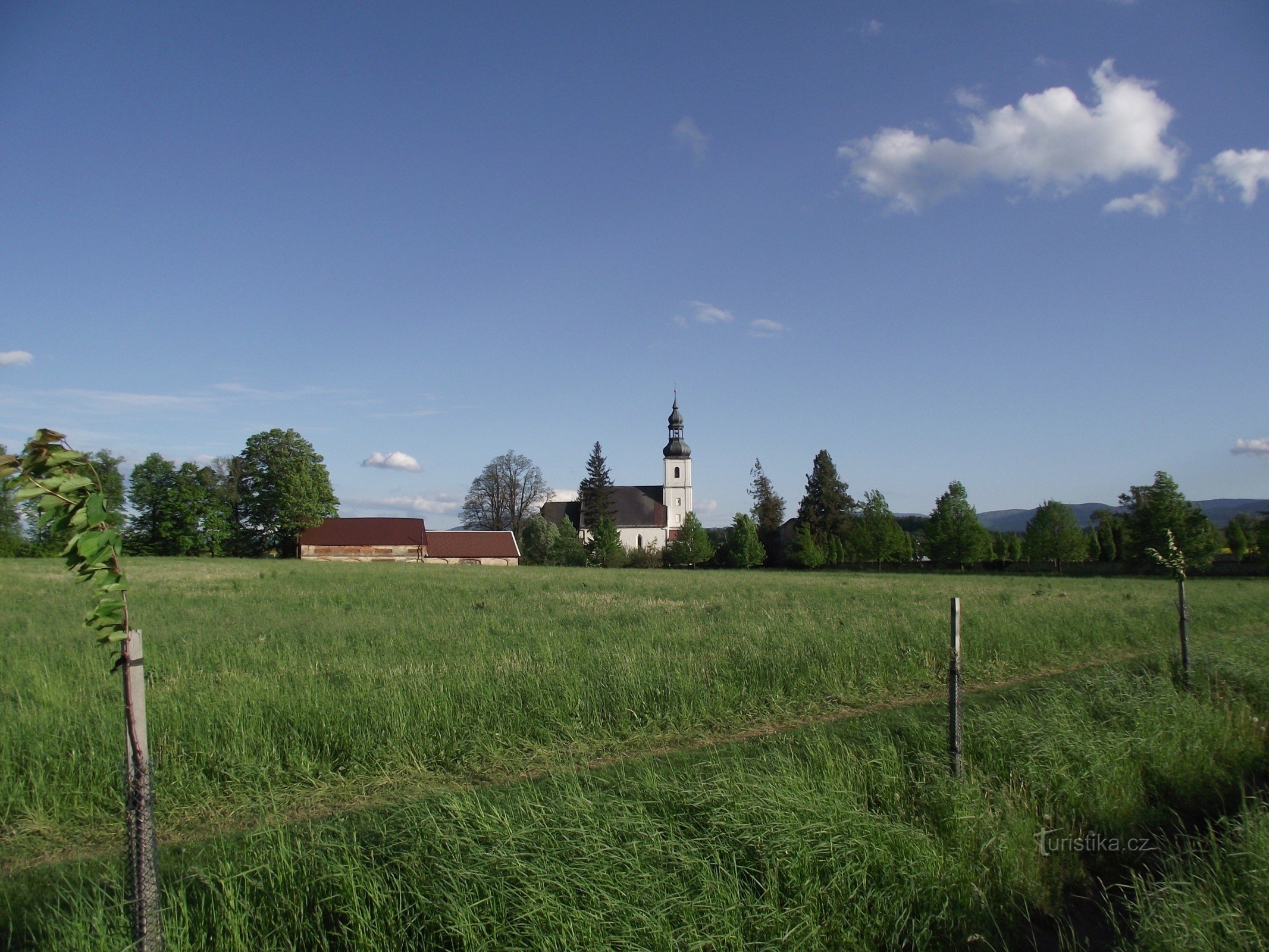 kerk van st. Petrus en Paulus in Bernartice