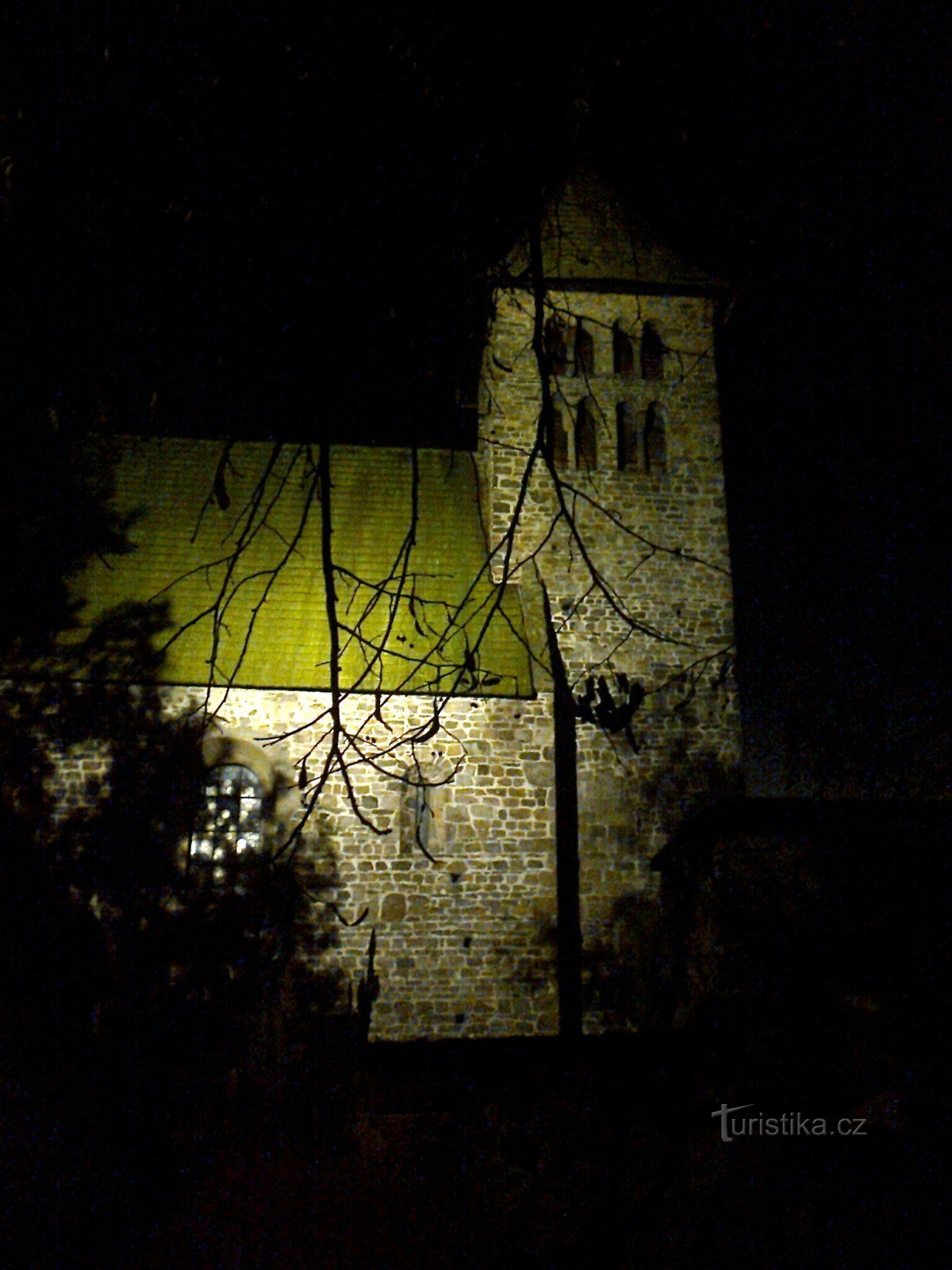 Église de St. Pierre et Paul à Poříčí nad Sázavou