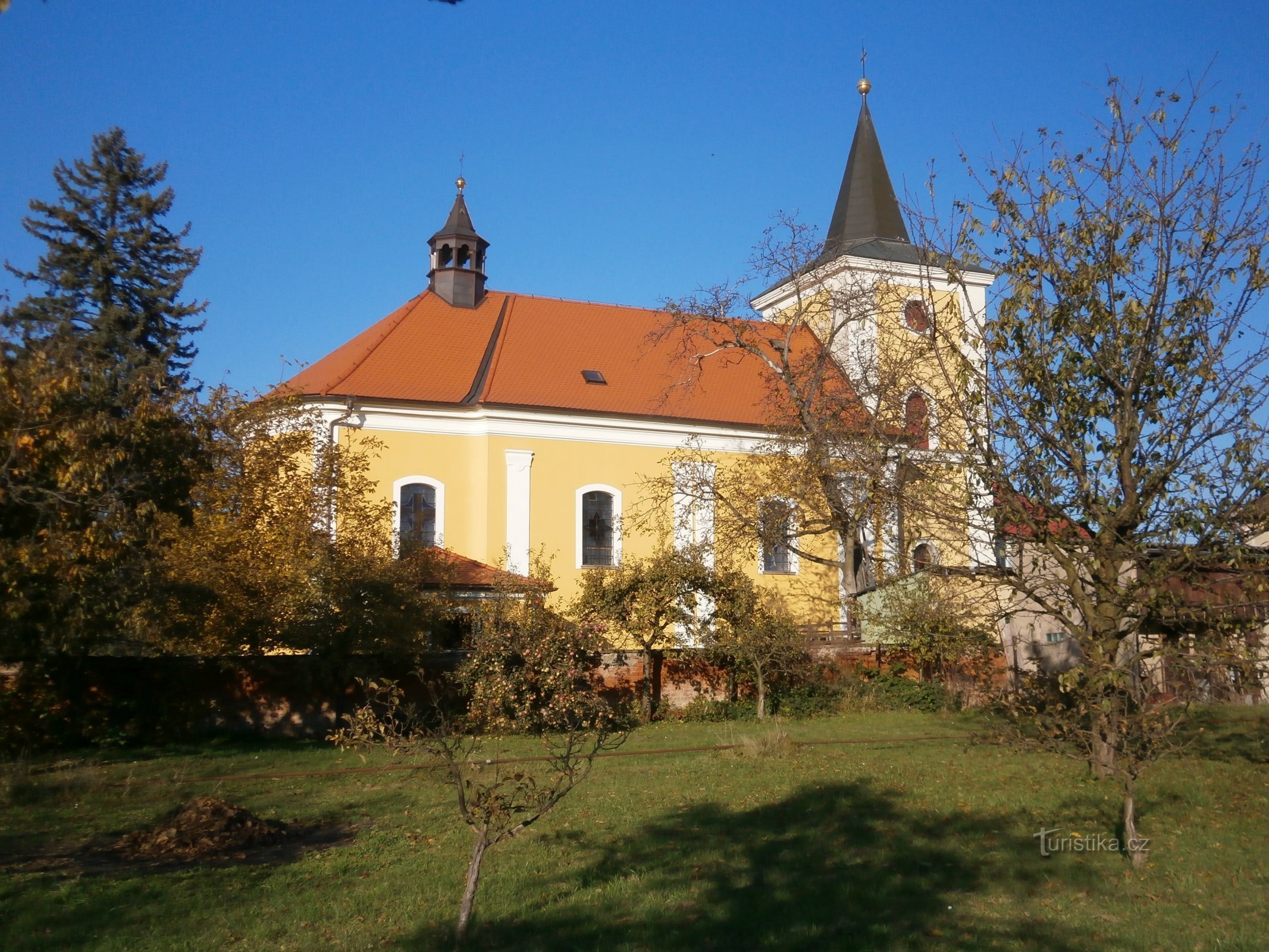templom Szent Péter apostol (Plotiště nad Labem)