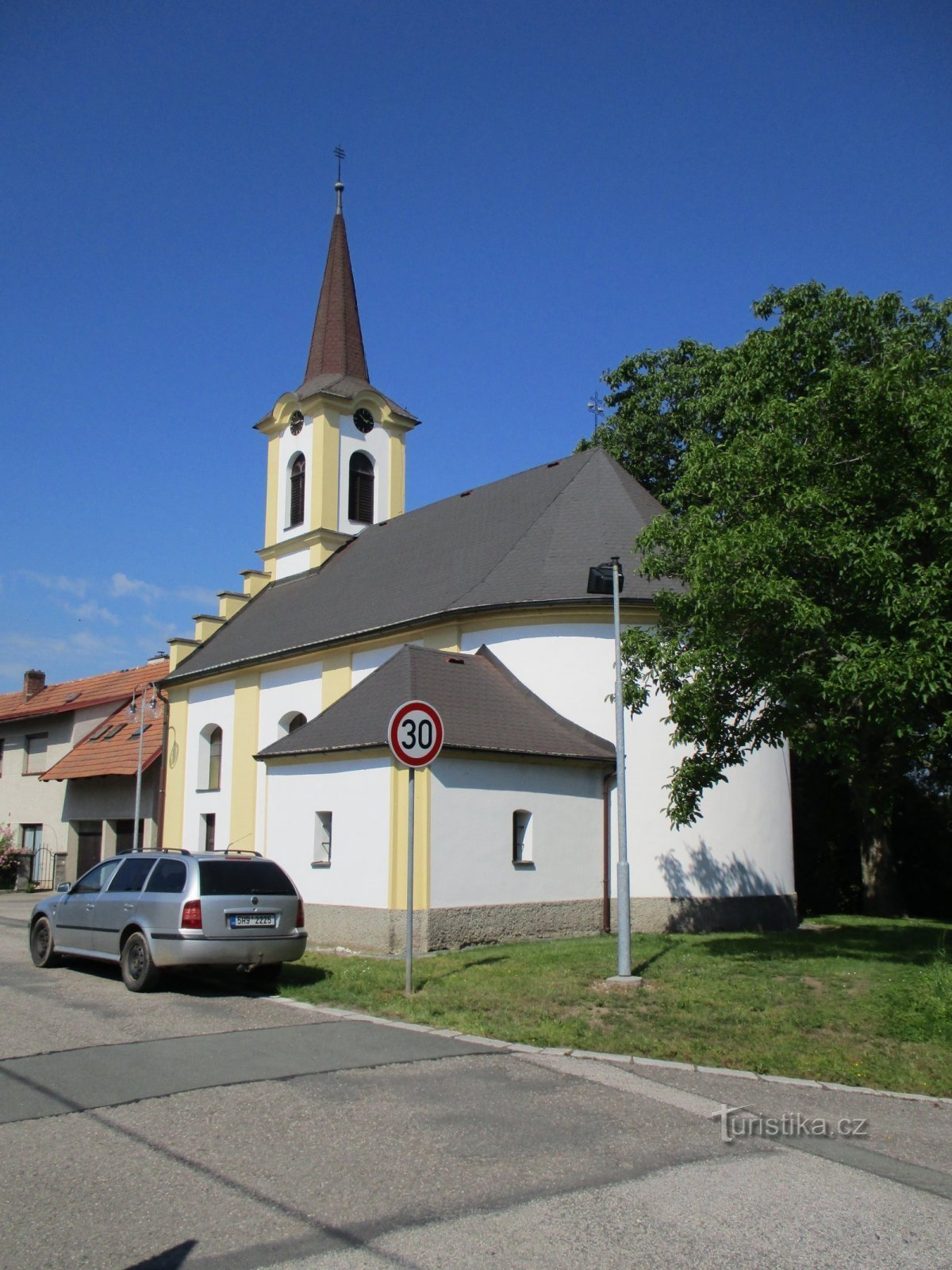 templom Szent Családok (Nahořany)