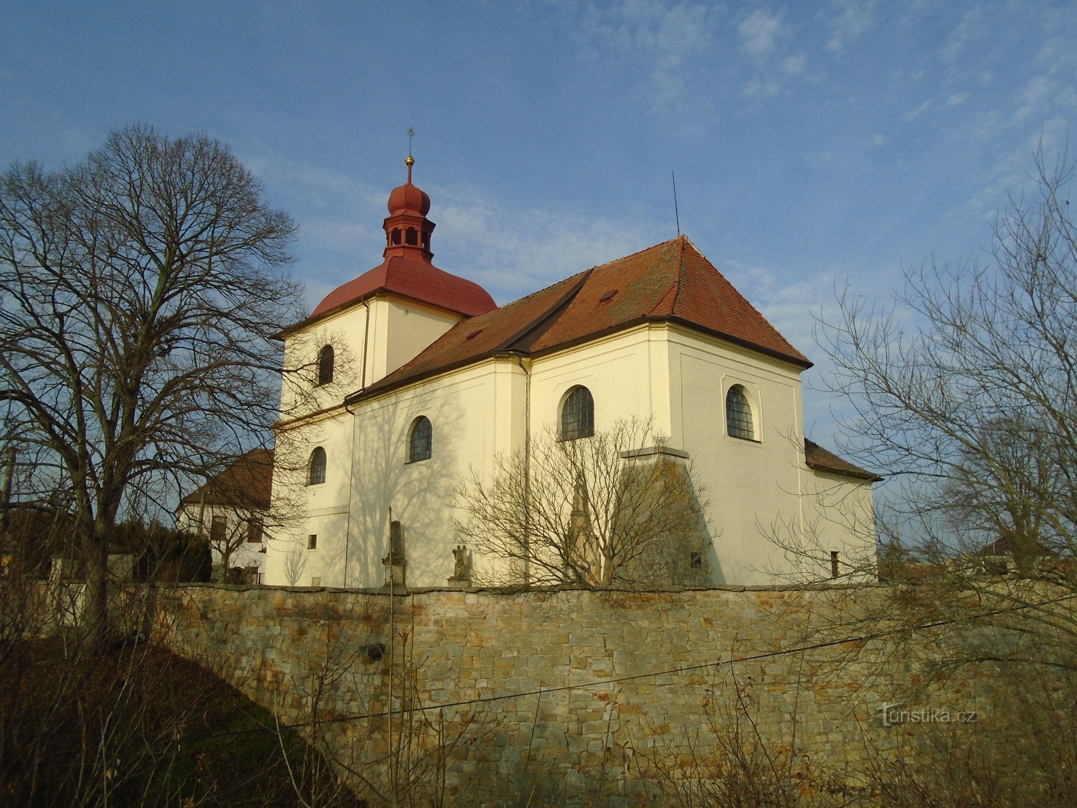 Kyrkan St. Stanislav, biskop och martyr (Sendražice)