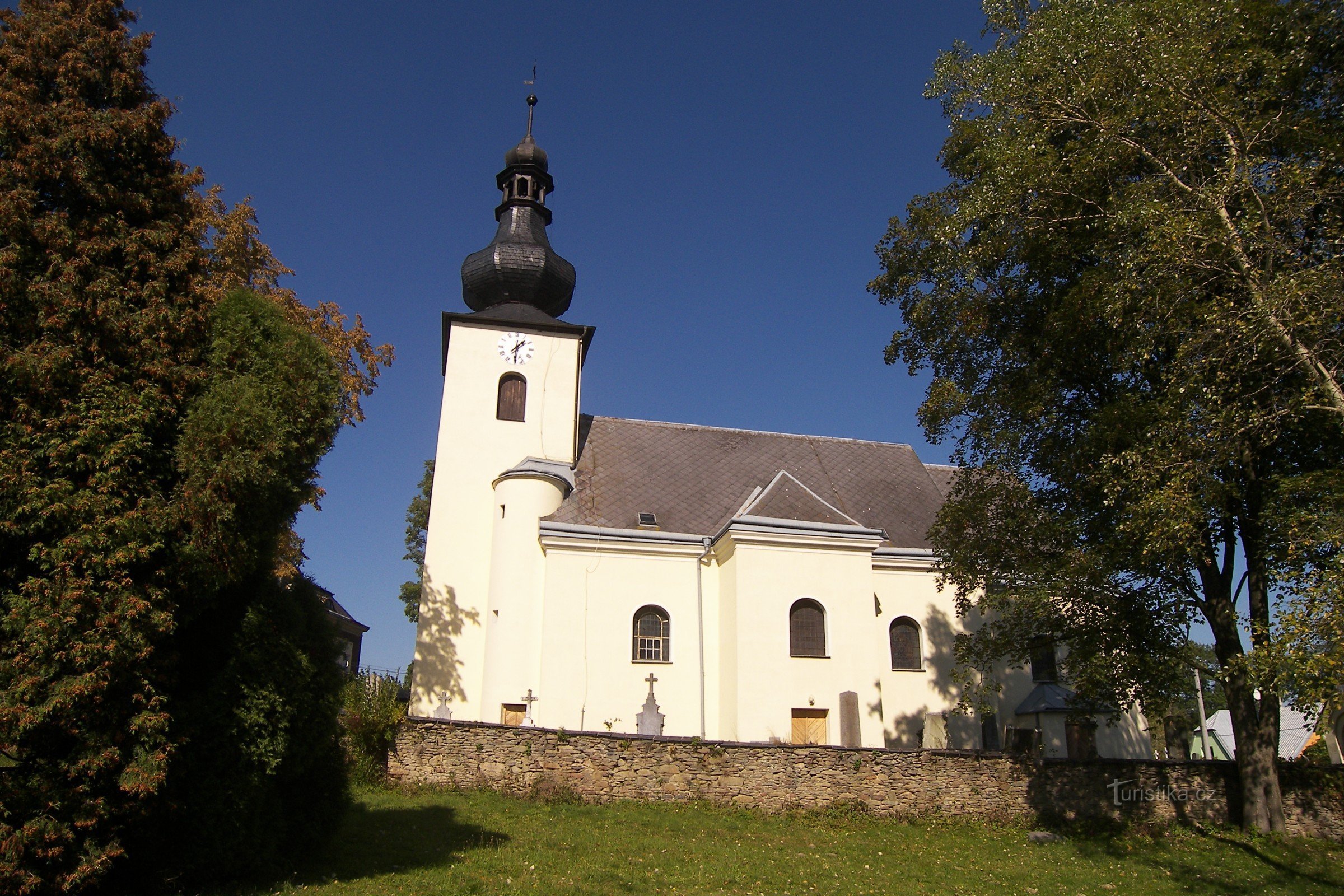 KOSTEL SV. TROJICE,SVATOŇOVICE