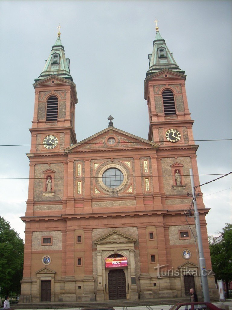 Kyrkan St. Václav-Prag 5- Smíchov