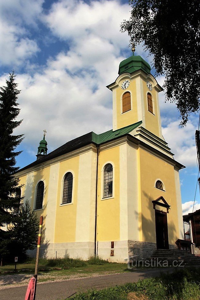 Церковь св. Вацлав в Гаррахове