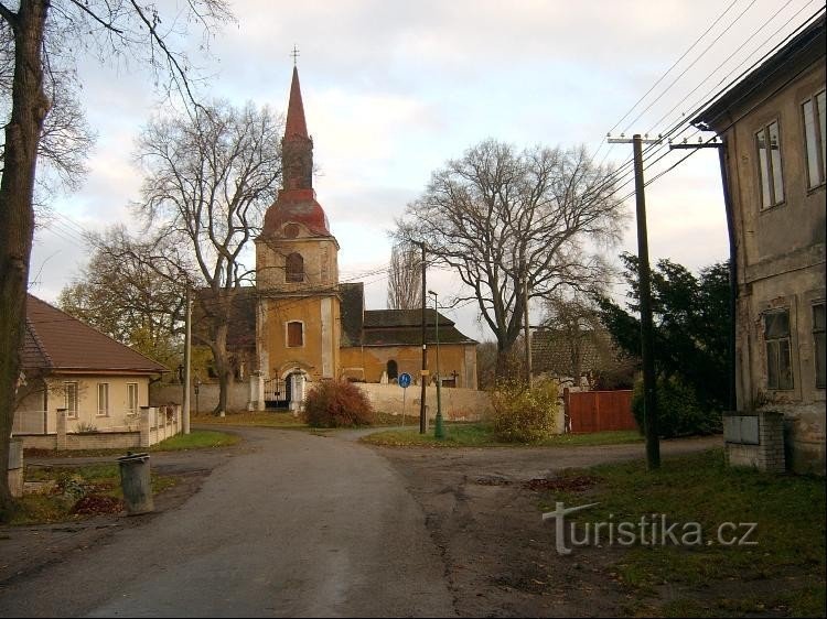 Chiesa di San Václav a Kovanice: parrocchia cattolica romana di Kovanice