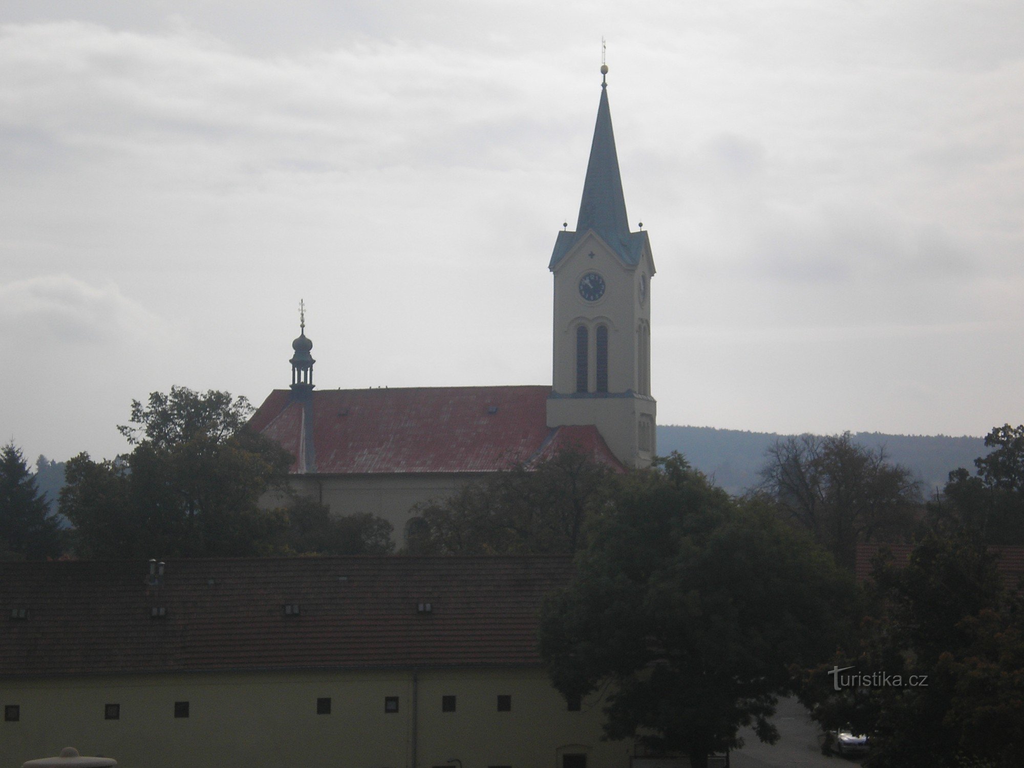 Pyhän kirkko Wenceslas Mníšekissä