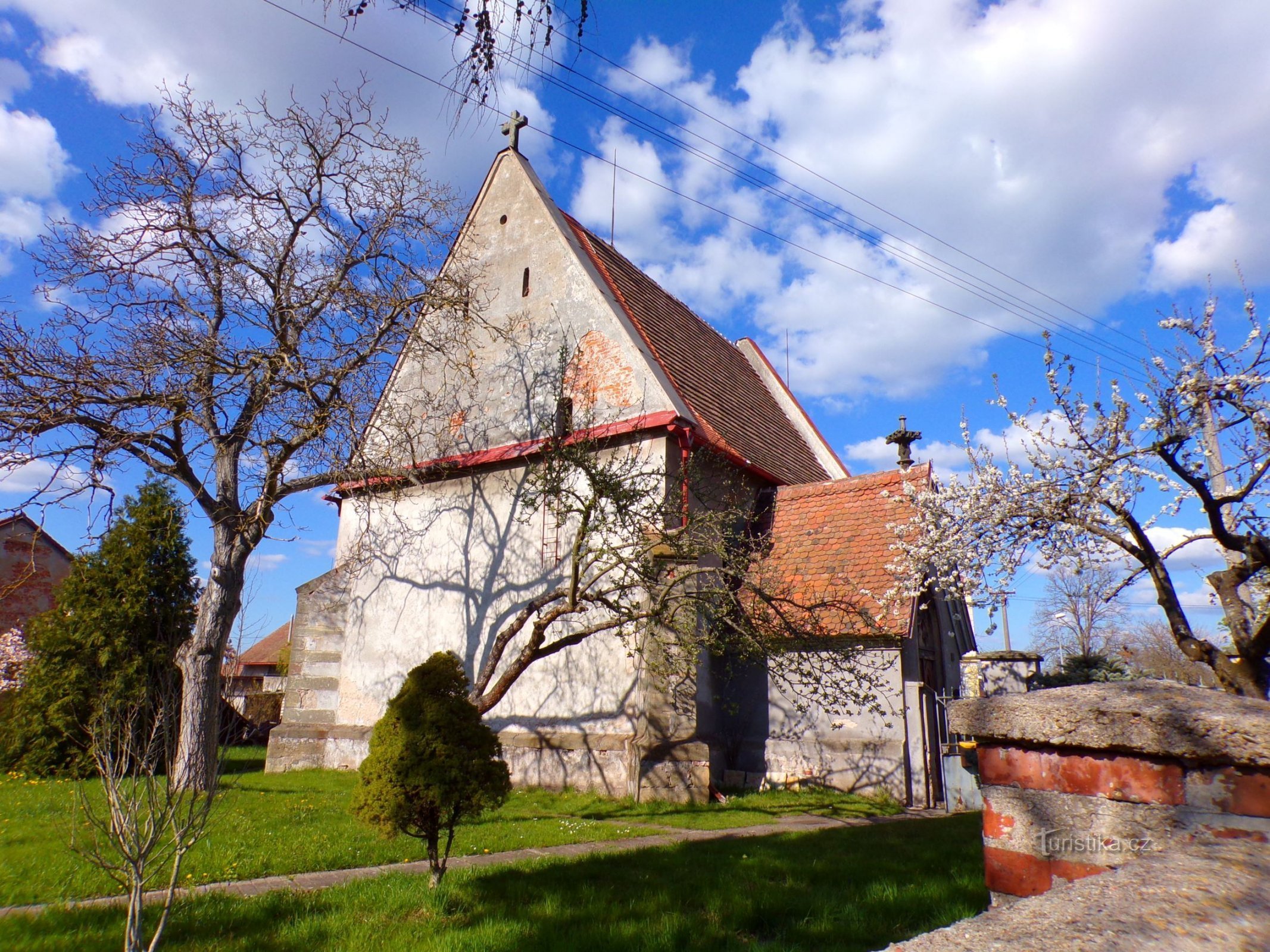 Igreja de S. Václav em Rosice nad Labem (Pardubice, 23.4.2022 de abril de XNUMX)