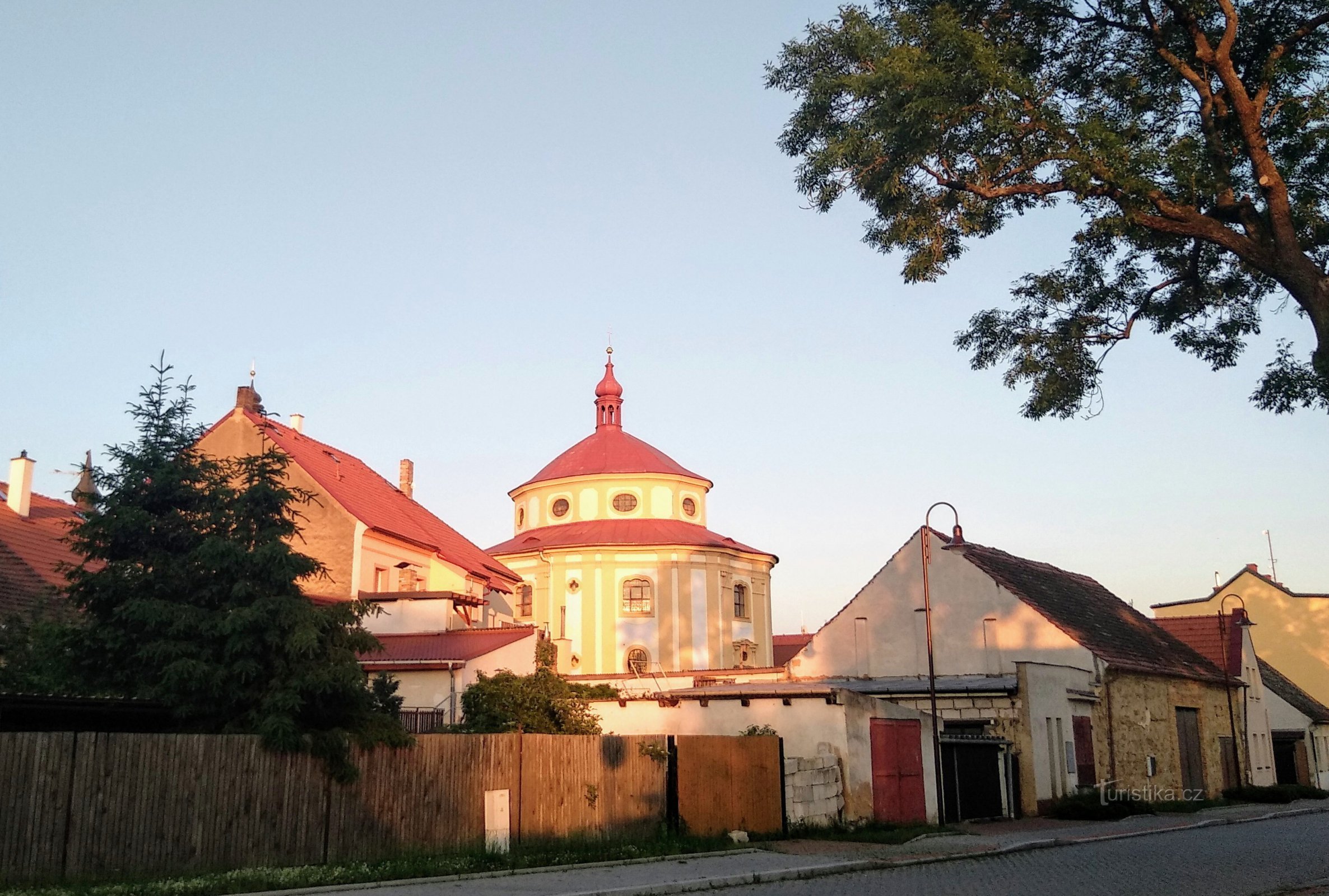 kirche st. Willkommen in Dobřany