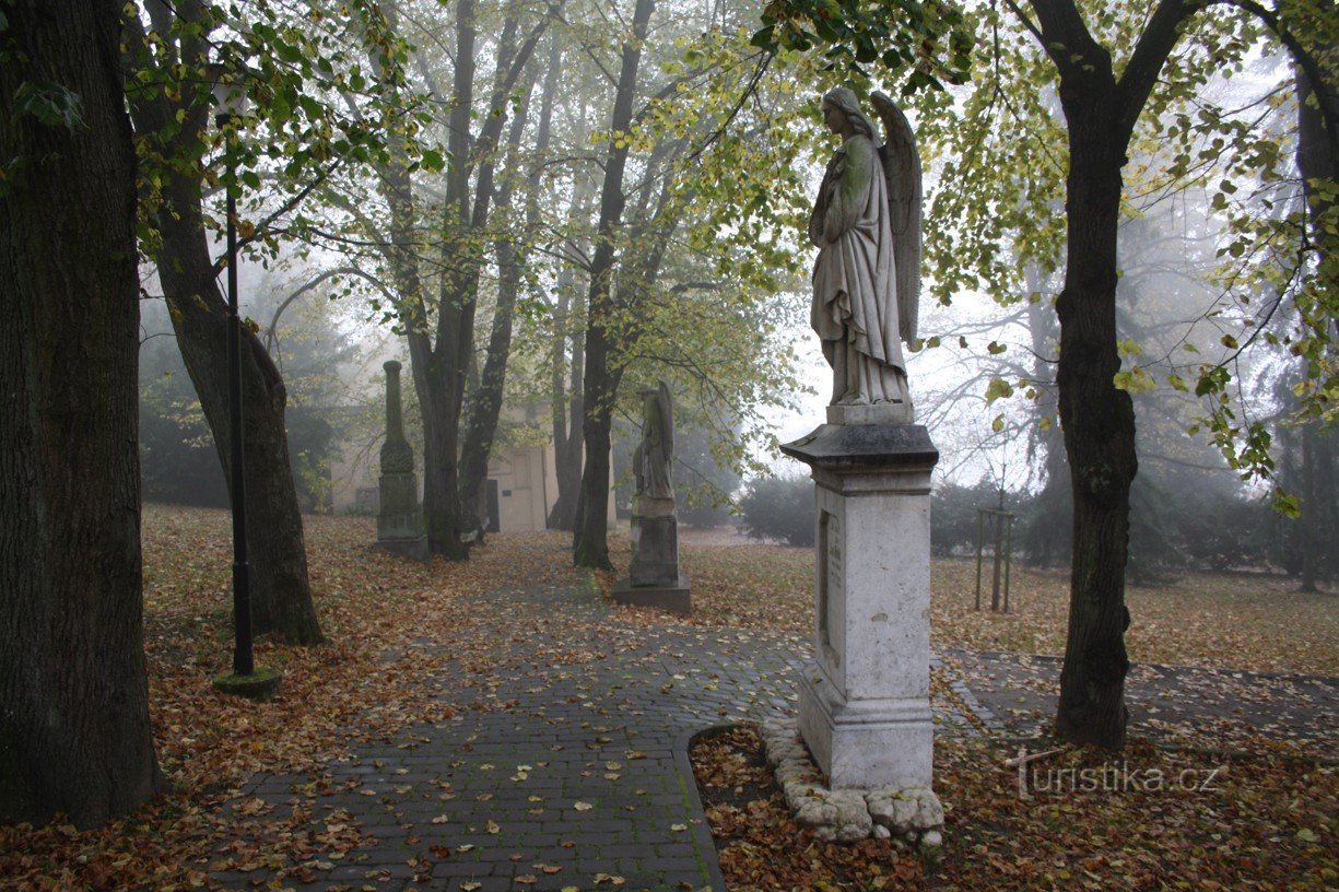 Церква Св. Пилипа та Якова в місті Табор