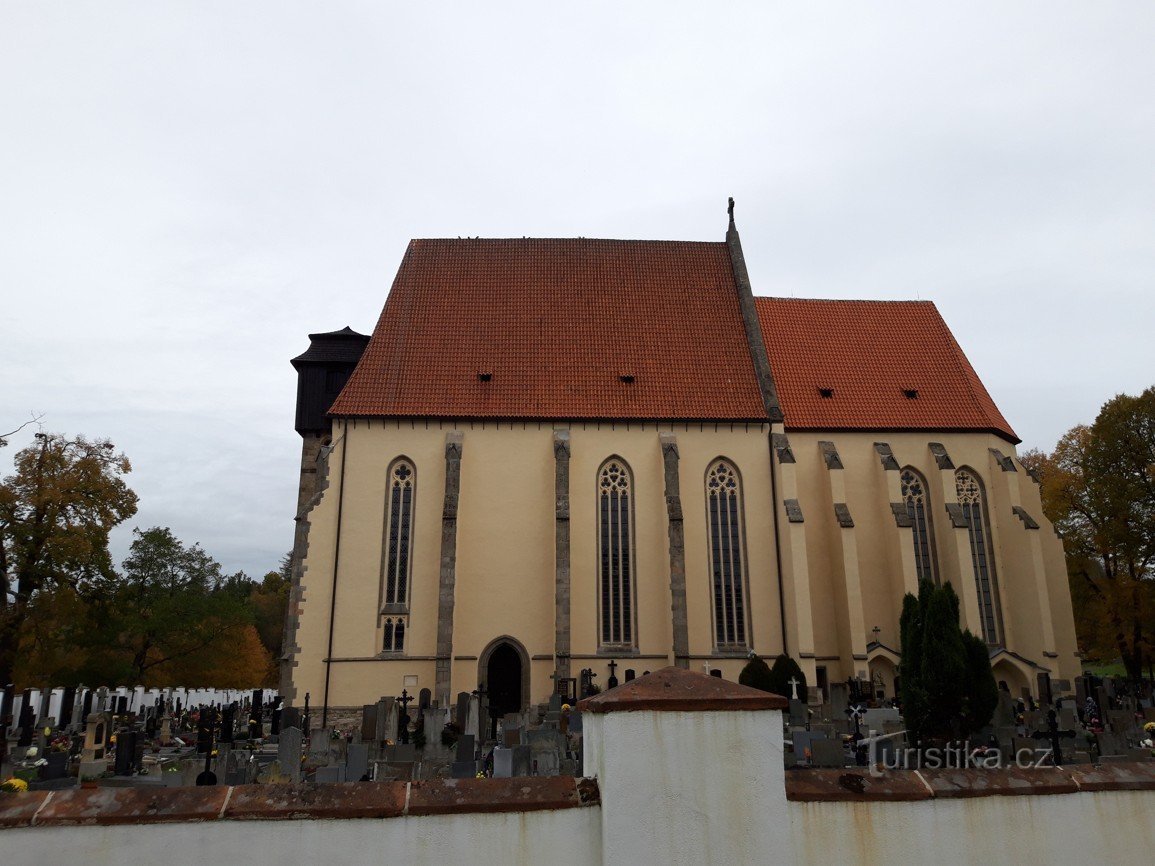 Biserica Sf. Giljí la cimitirul din Milevsko