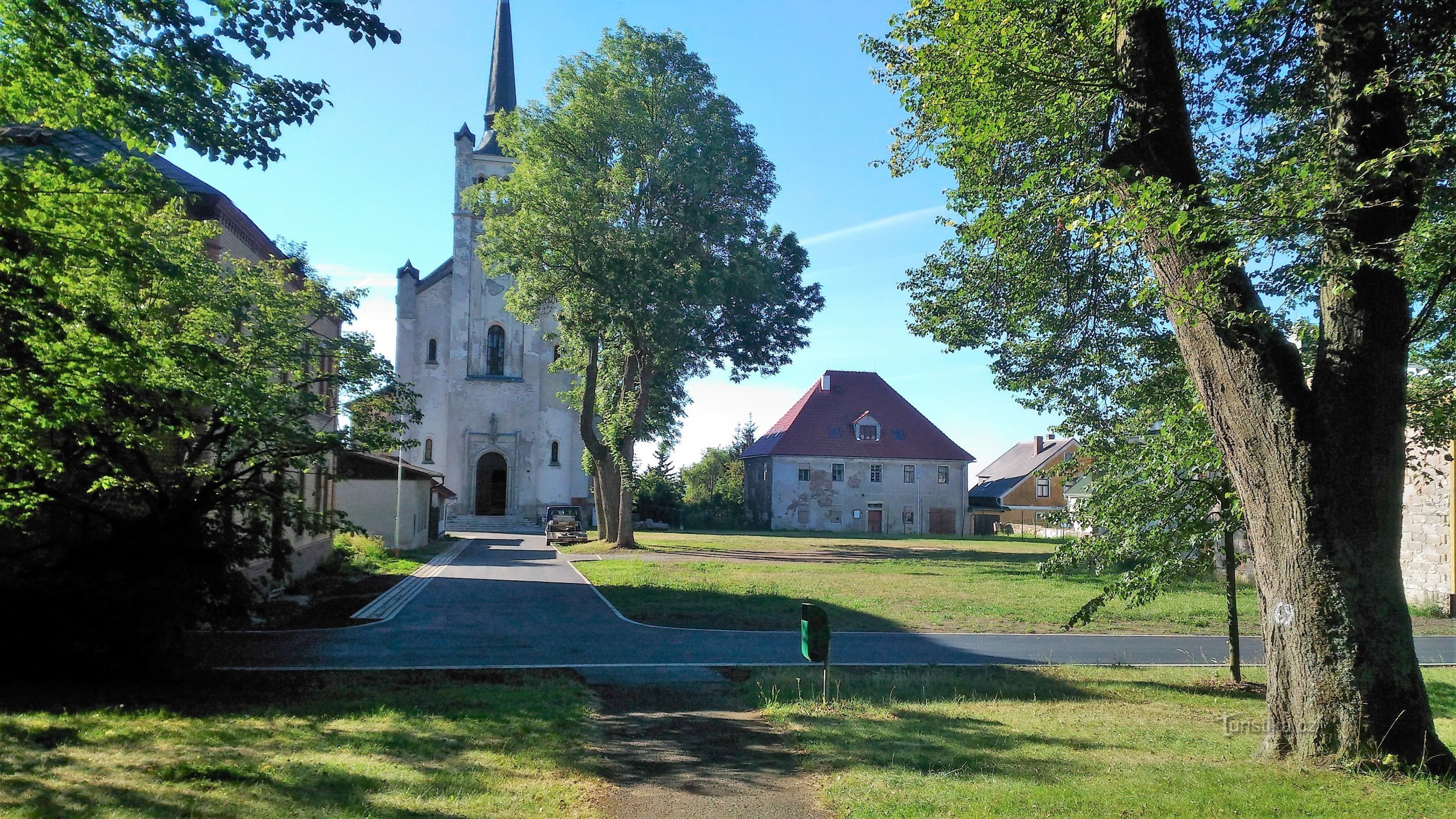 Vysluní Szent Vencel templom.